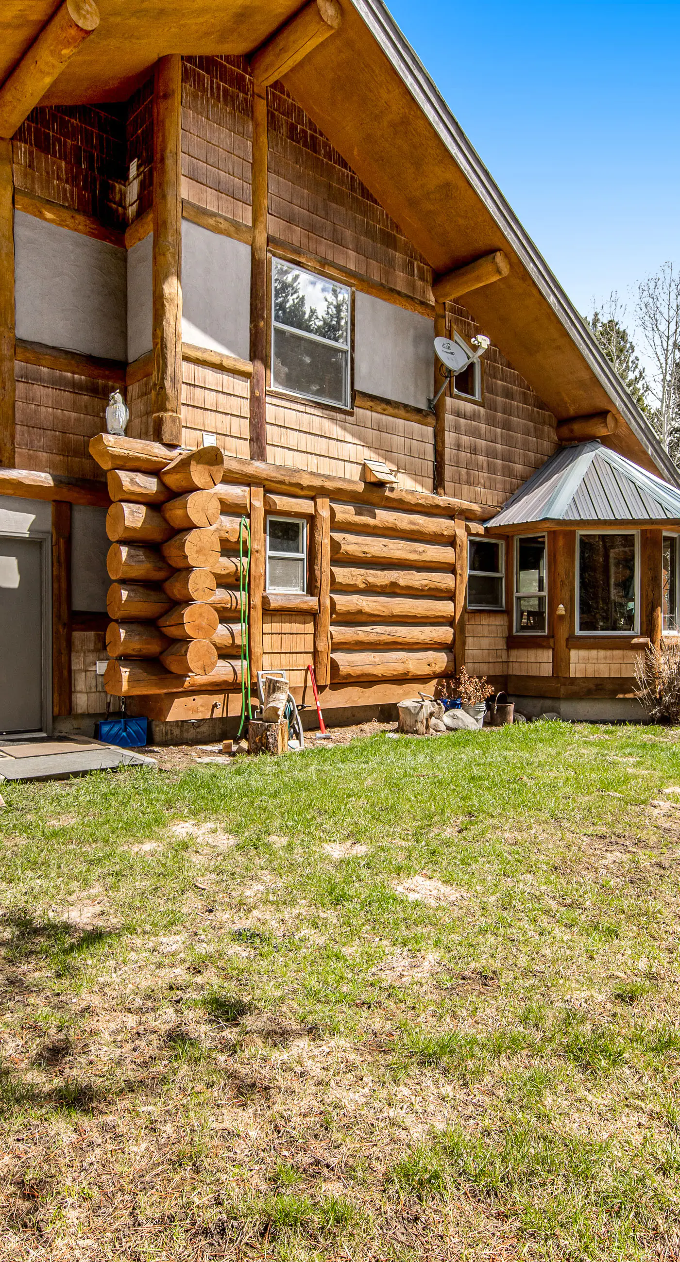 Charming McCall Retreat - Hot Tub & Lake Access