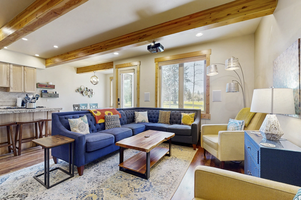 Golf Course Townhome Peloton & EV Charger