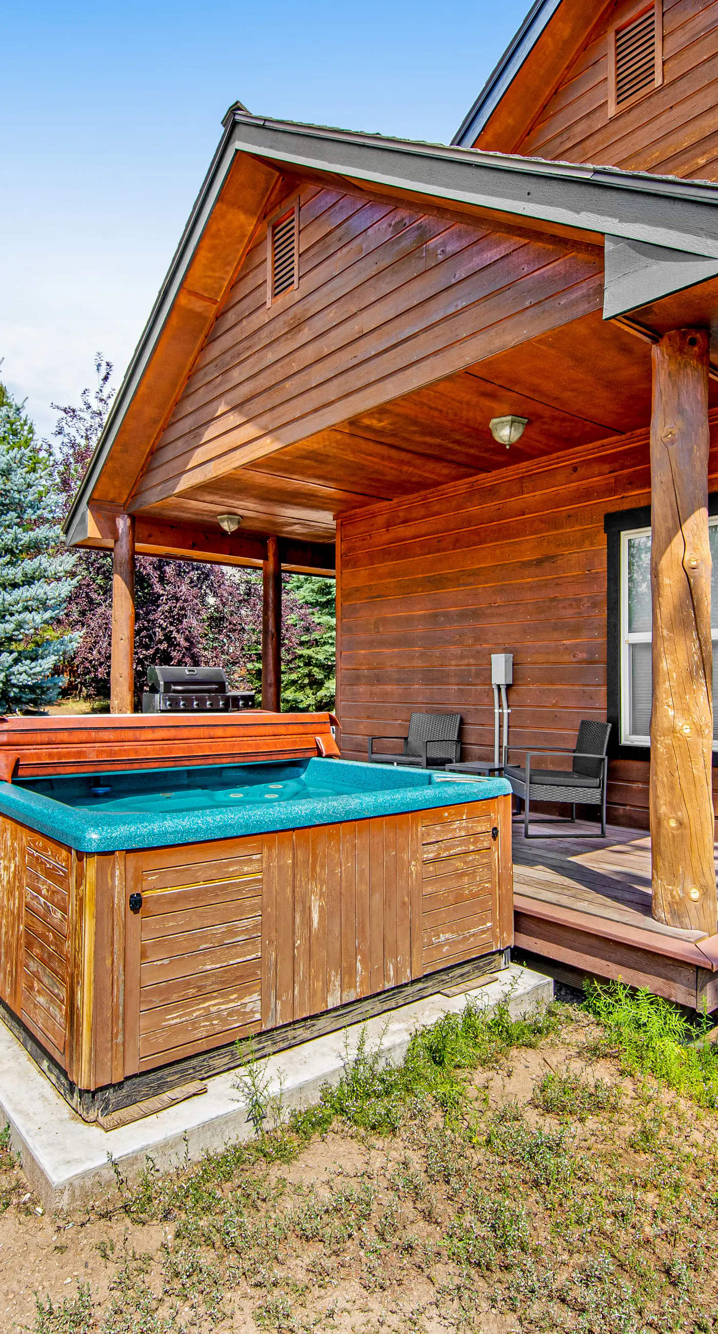 Spacious McCall Escape Hot Tub & Fire Pit