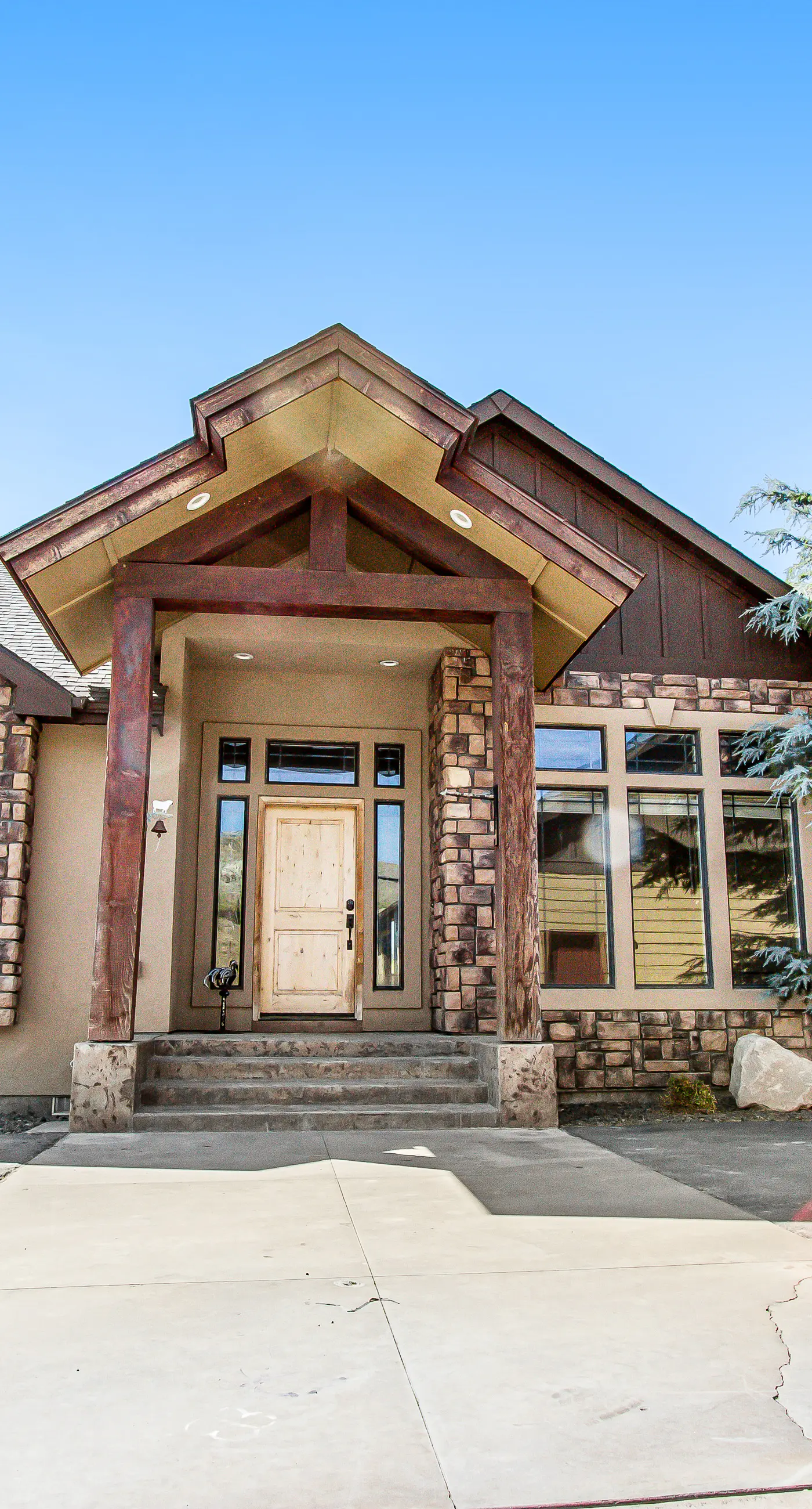 Kerry Hill Manor Family Vineyard Retreat