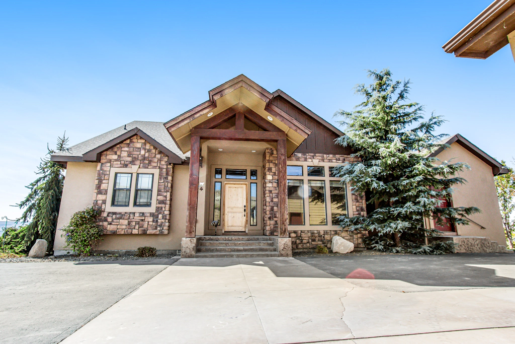 Kerry Hill Manor Family Vineyard Retreat