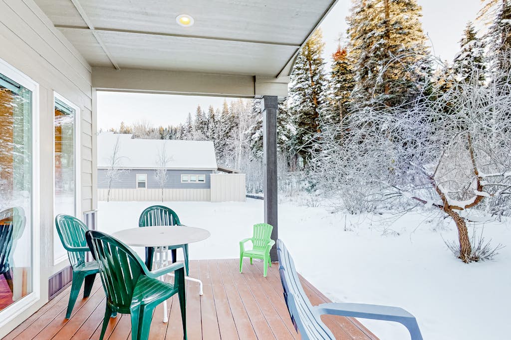 Rustic-Modern Home Near Golf & Skiing