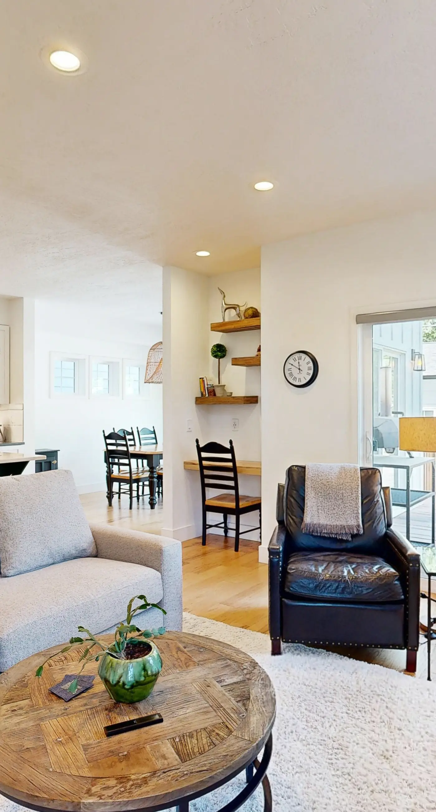 Boise Escape | Hot Tub, Deck & Central AC