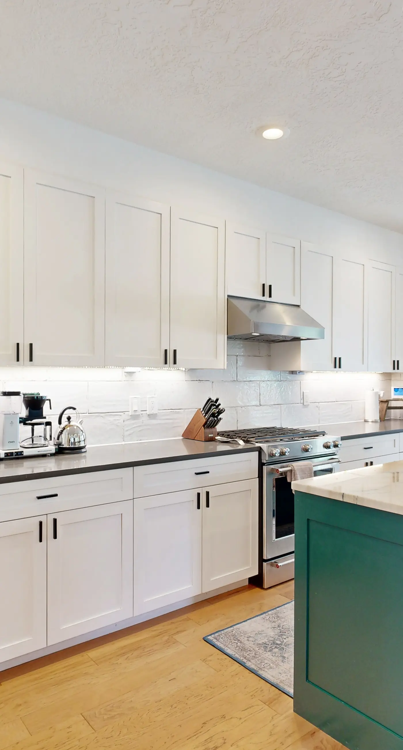 Boise Escape | Hot Tub, Deck & Central AC