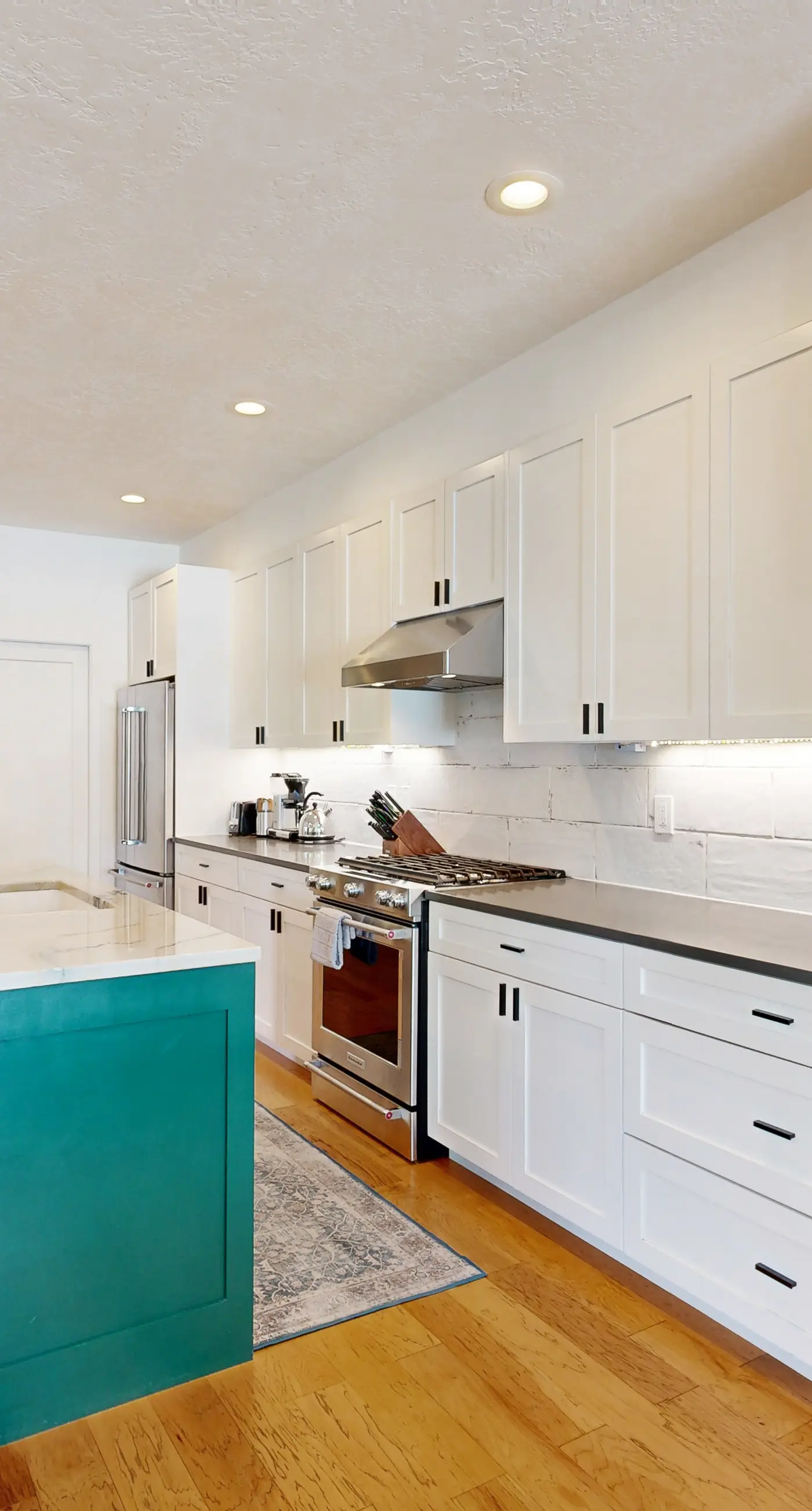 Boise Escape | Hot Tub, Deck & Central AC