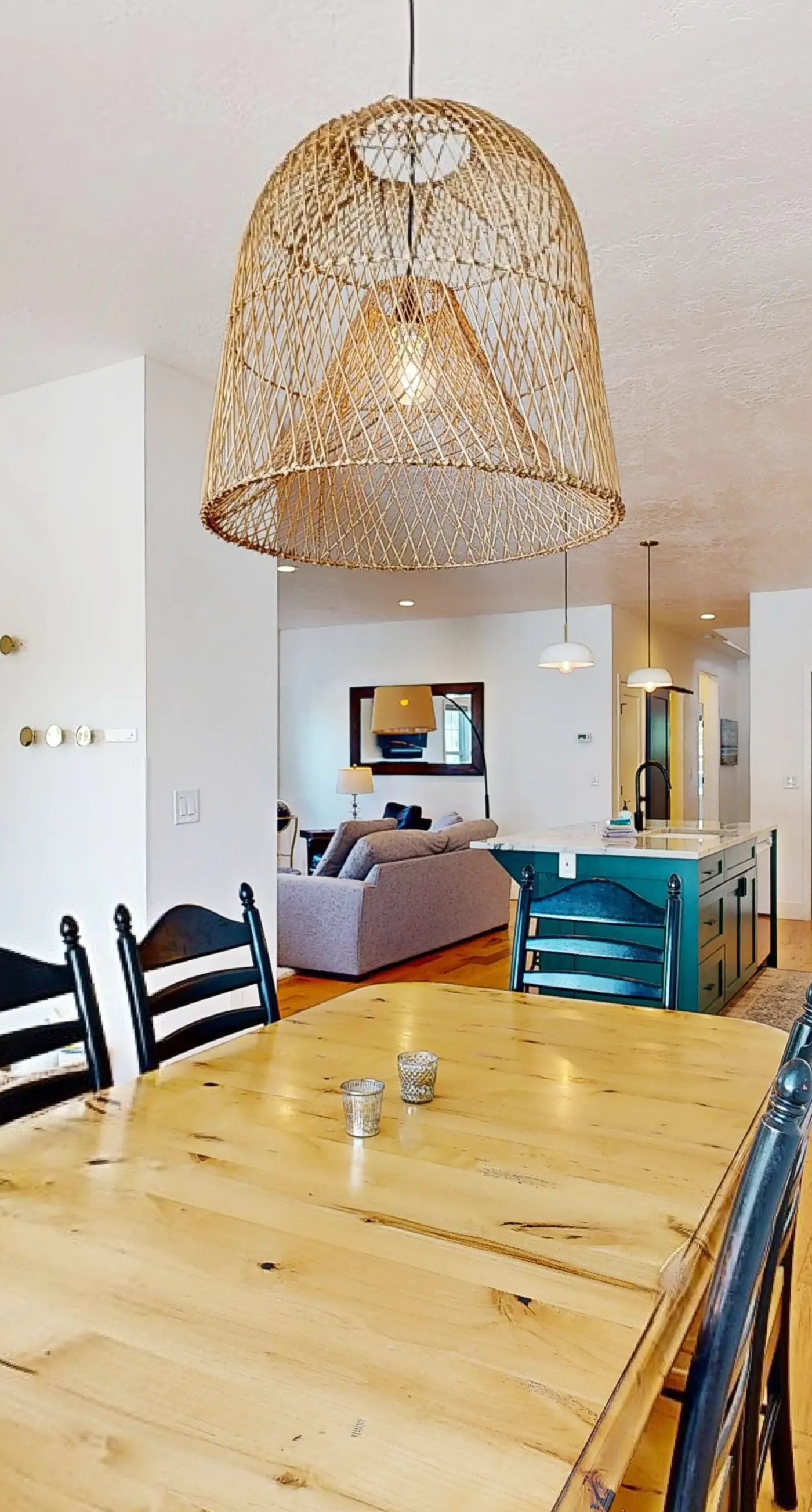 Boise Escape | Hot Tub, Deck & Central AC