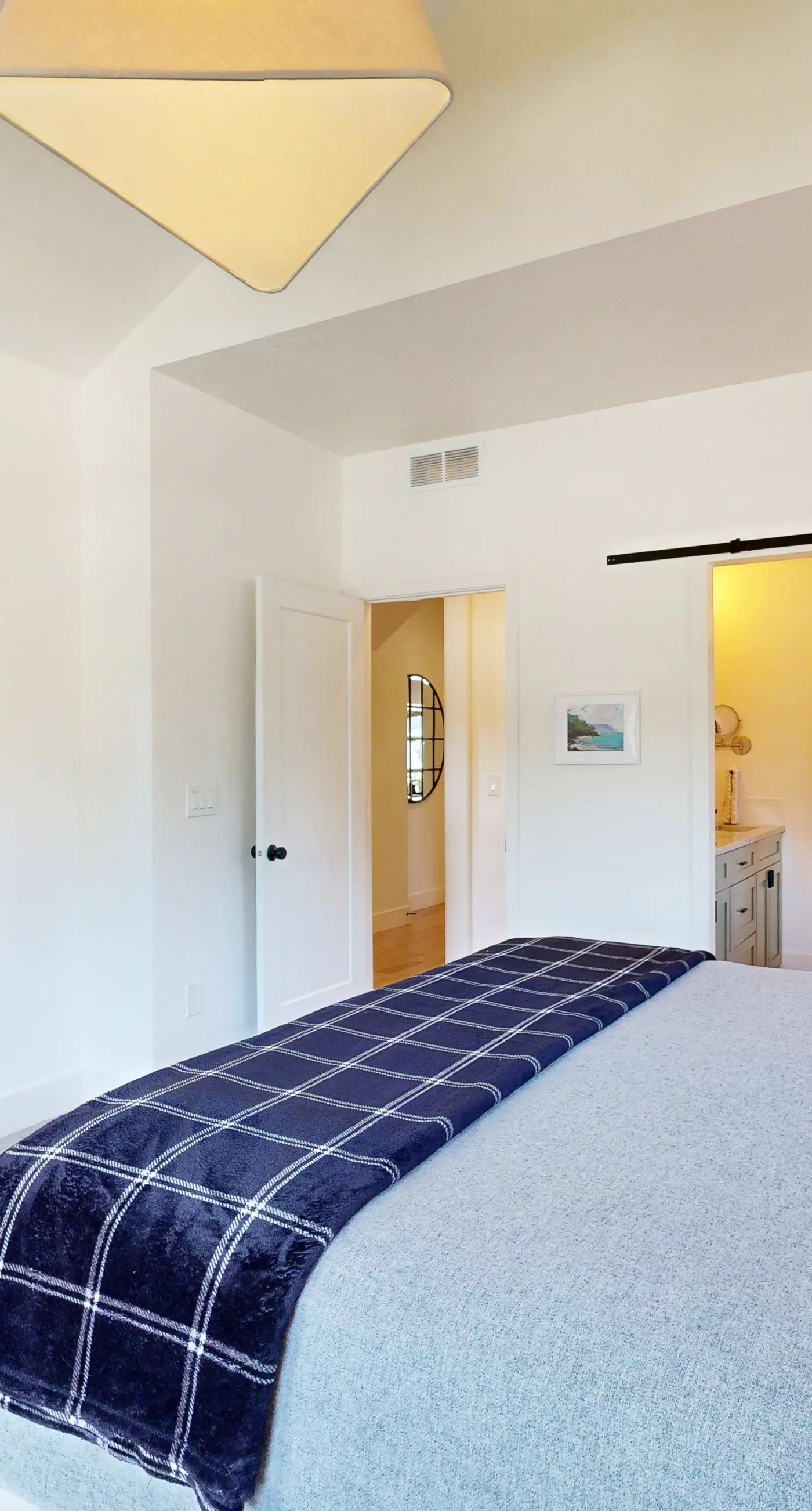 Boise Escape | Hot Tub, Deck & Central AC