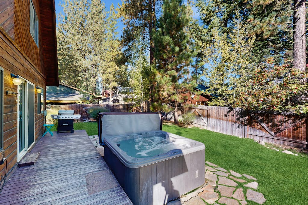 Fenced Yard Cabin | Hot Tub, Walk to Beach