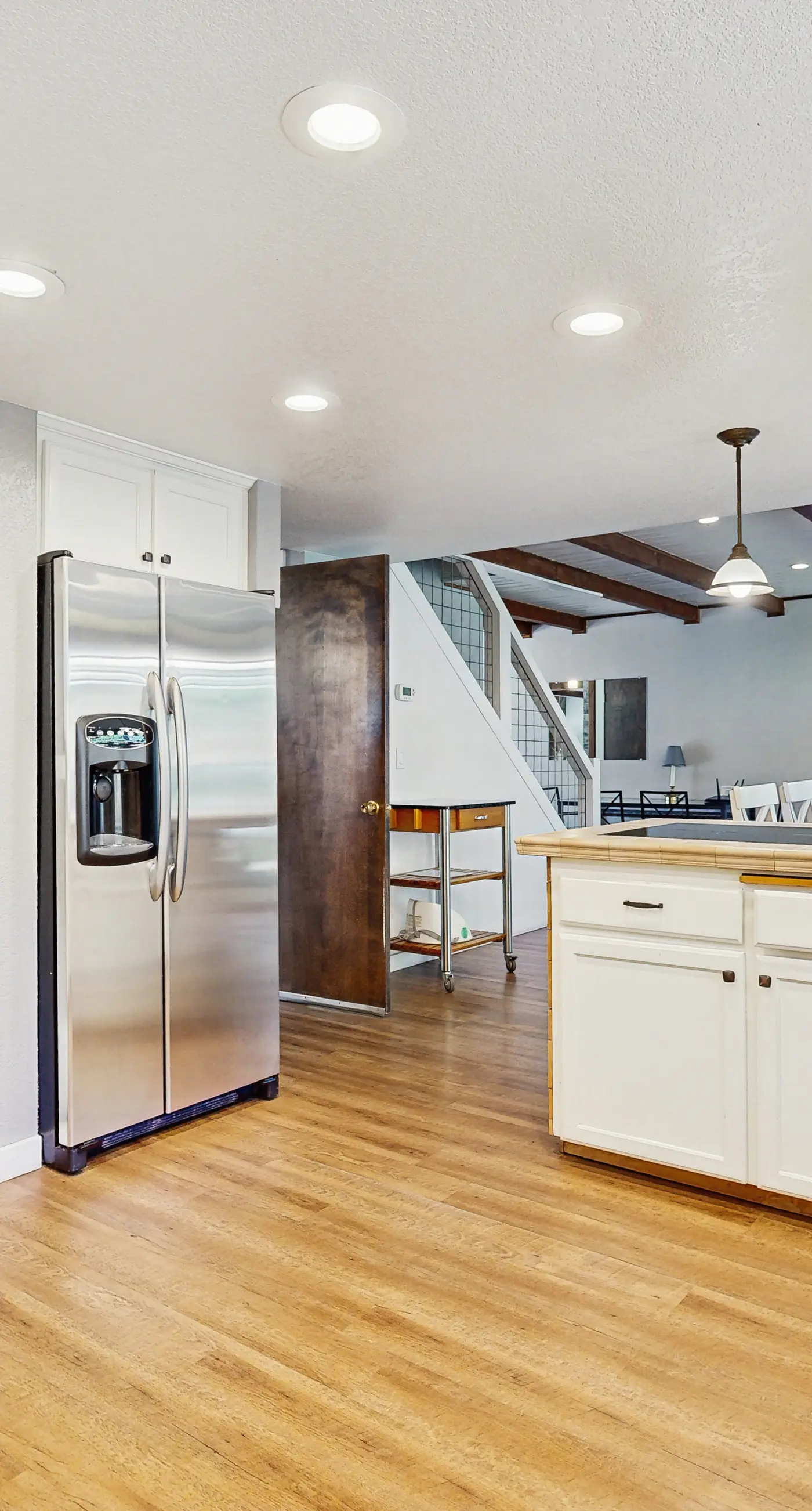 Fenced Yard Cabin | Hot Tub, Walk to Beach