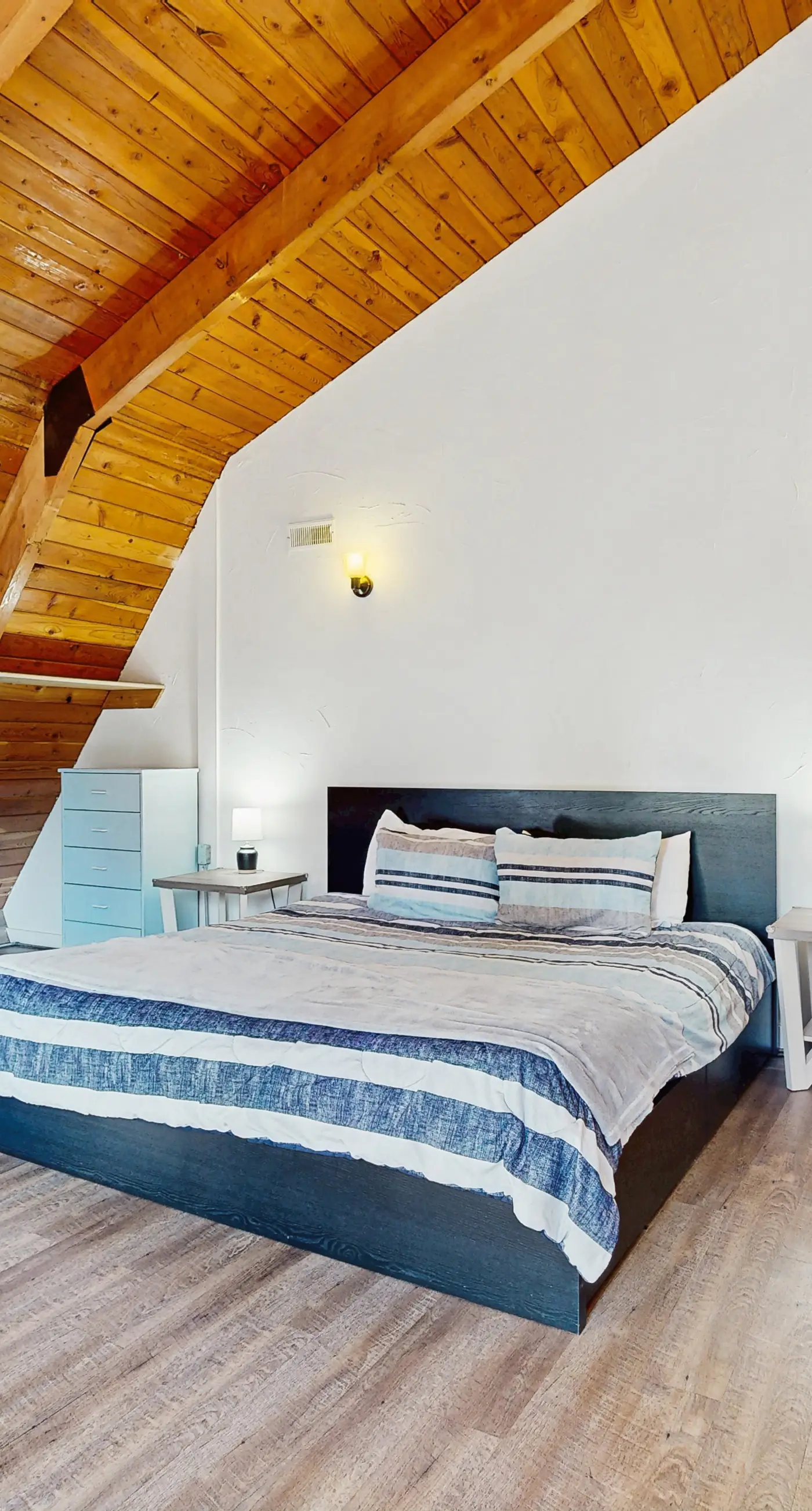 Fenced Yard Cabin | Hot Tub, Walk to Beach