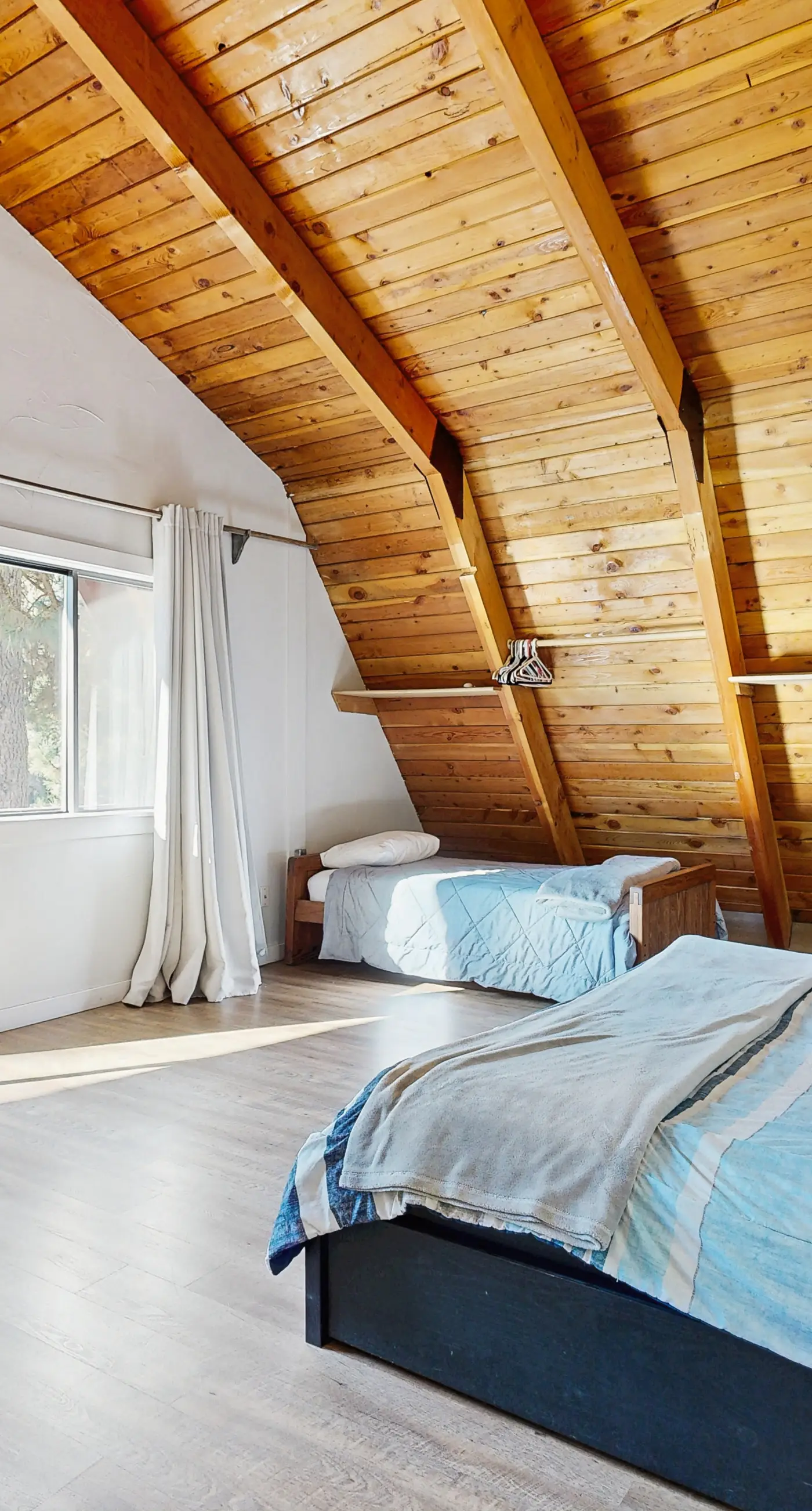 Fenced Yard Cabin | Hot Tub, Walk to Beach