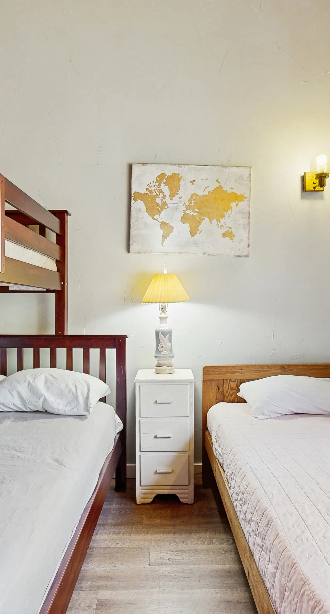 Fenced Yard Cabin | Hot Tub, Walk to Beach