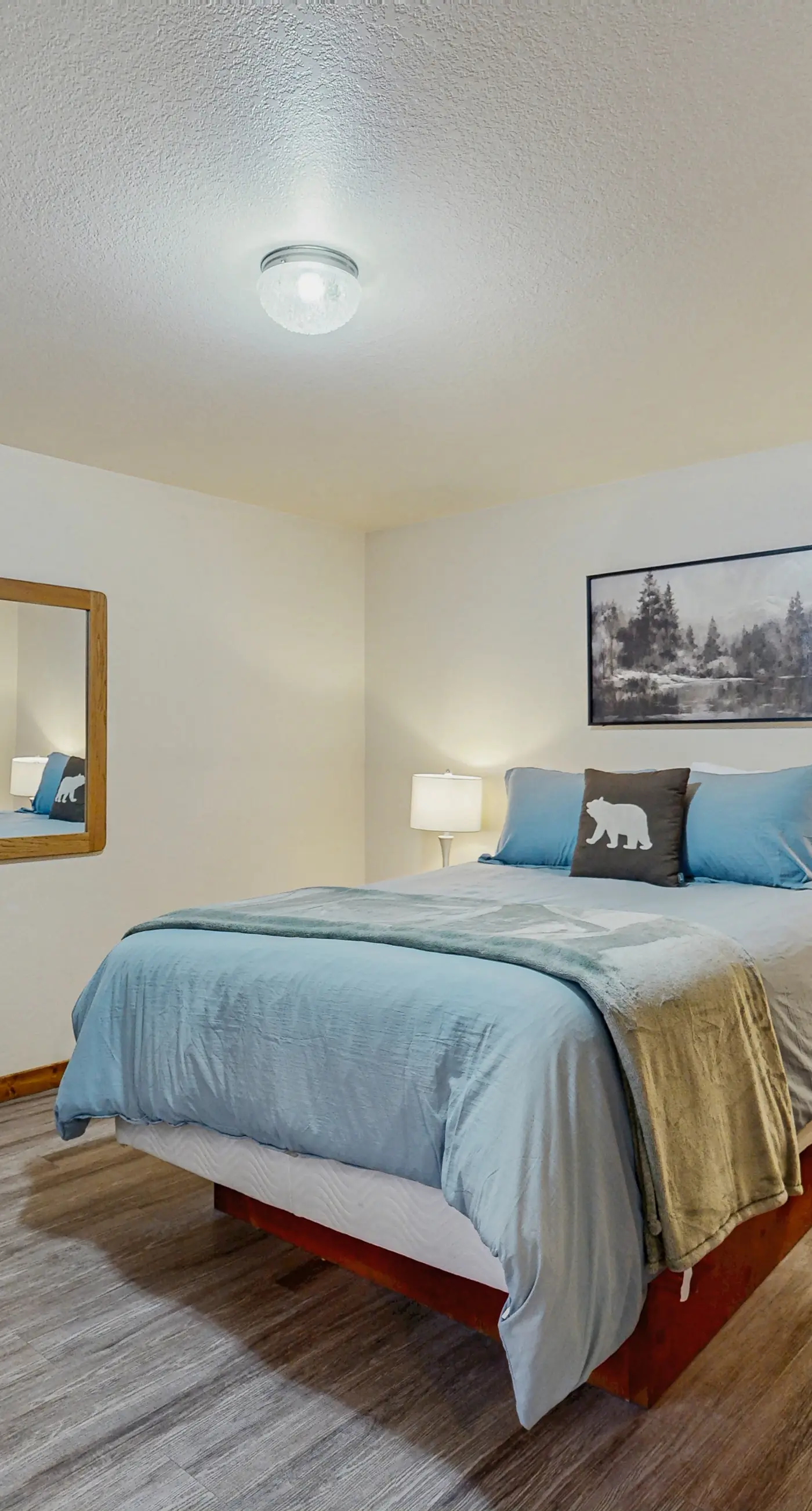 Cozy Condo Near Lake | Pool, Jetted Tub & Patio