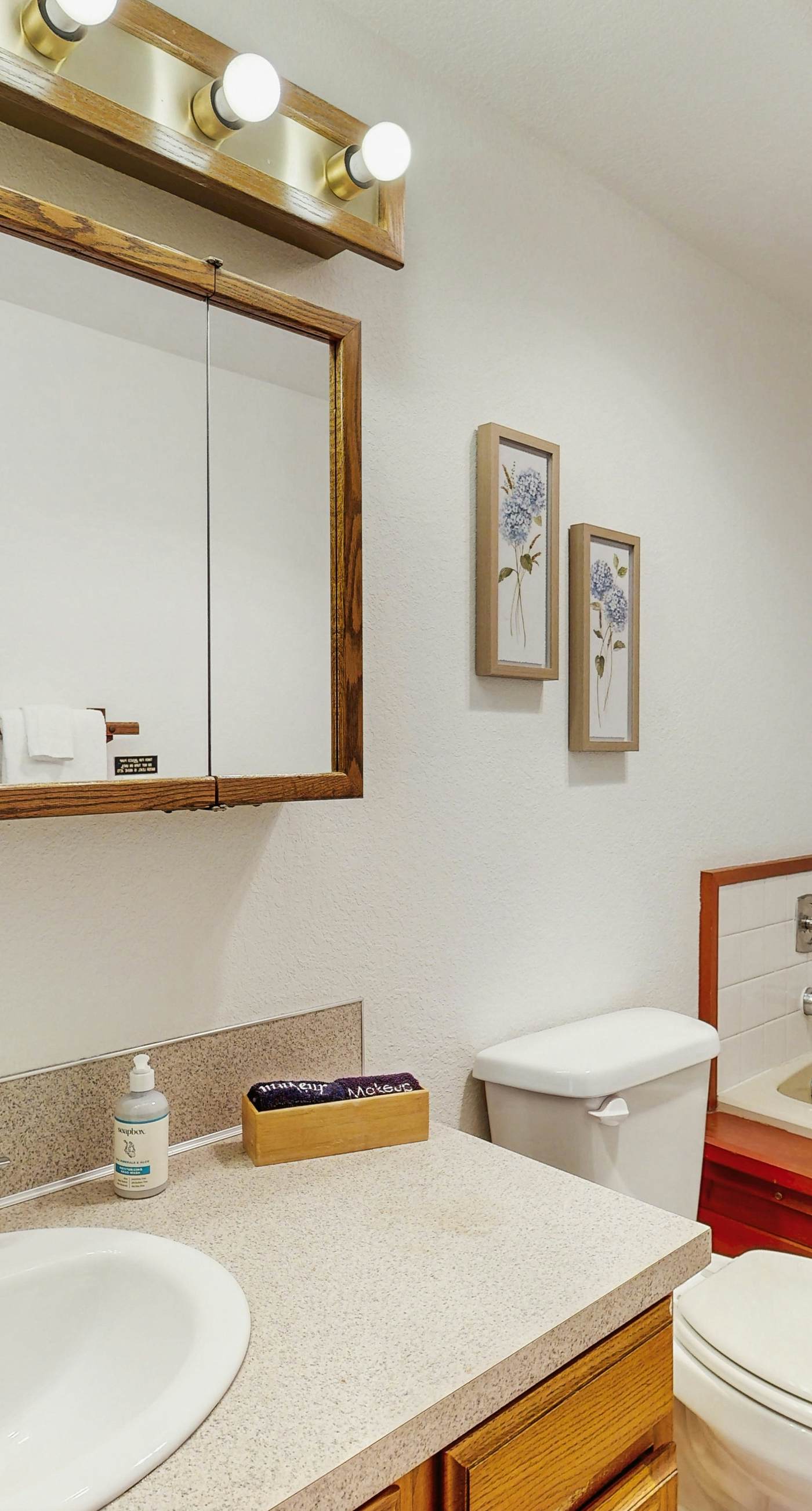 Bright McCall Condo | Pool, Tennis & Fireplace