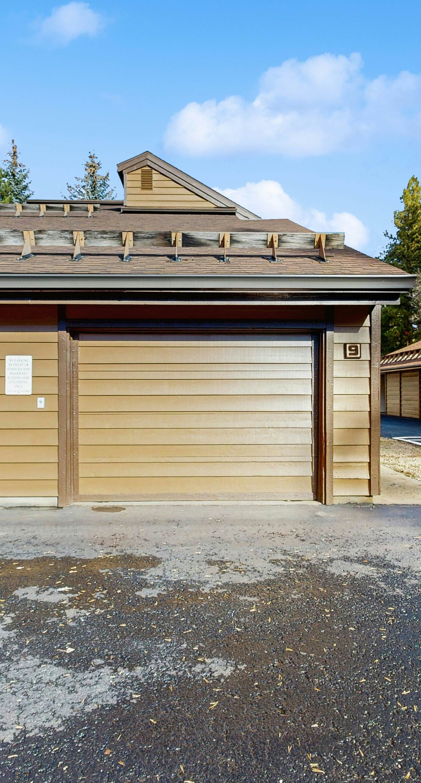 Bright McCall Condo | Pool, Tennis & Fireplace