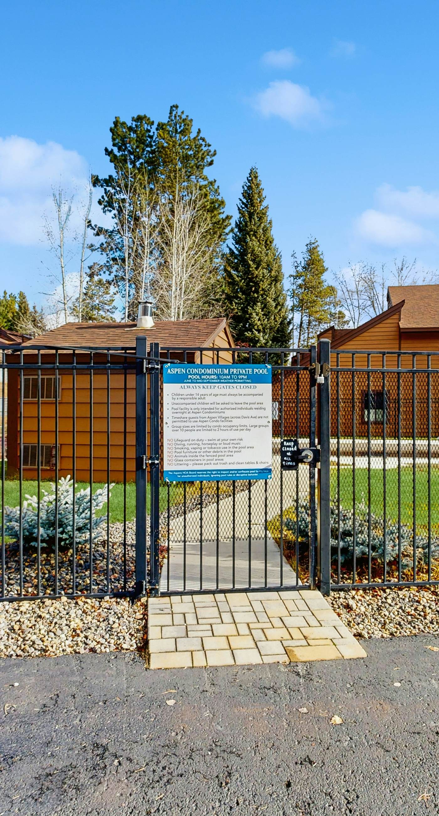 Bright McCall Condo | Pool, Tennis & Fireplace