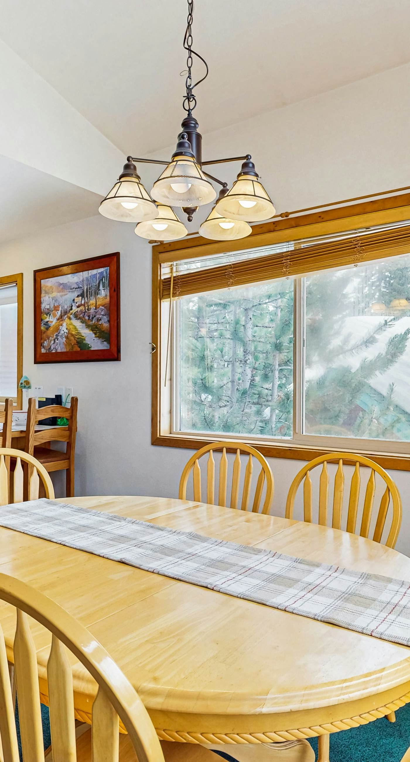 Spring Mountain Condo: Pool, Gym & Slopes