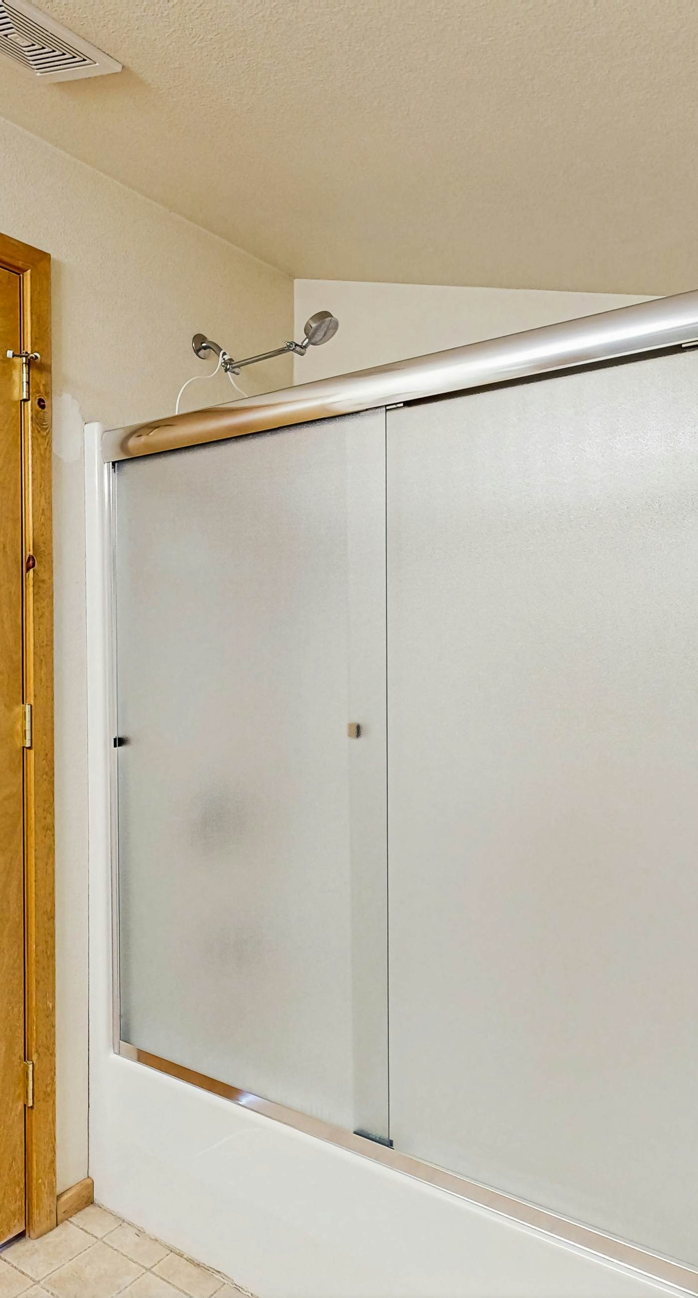 Spring Mountain Condo: Pool, Gym & Slopes