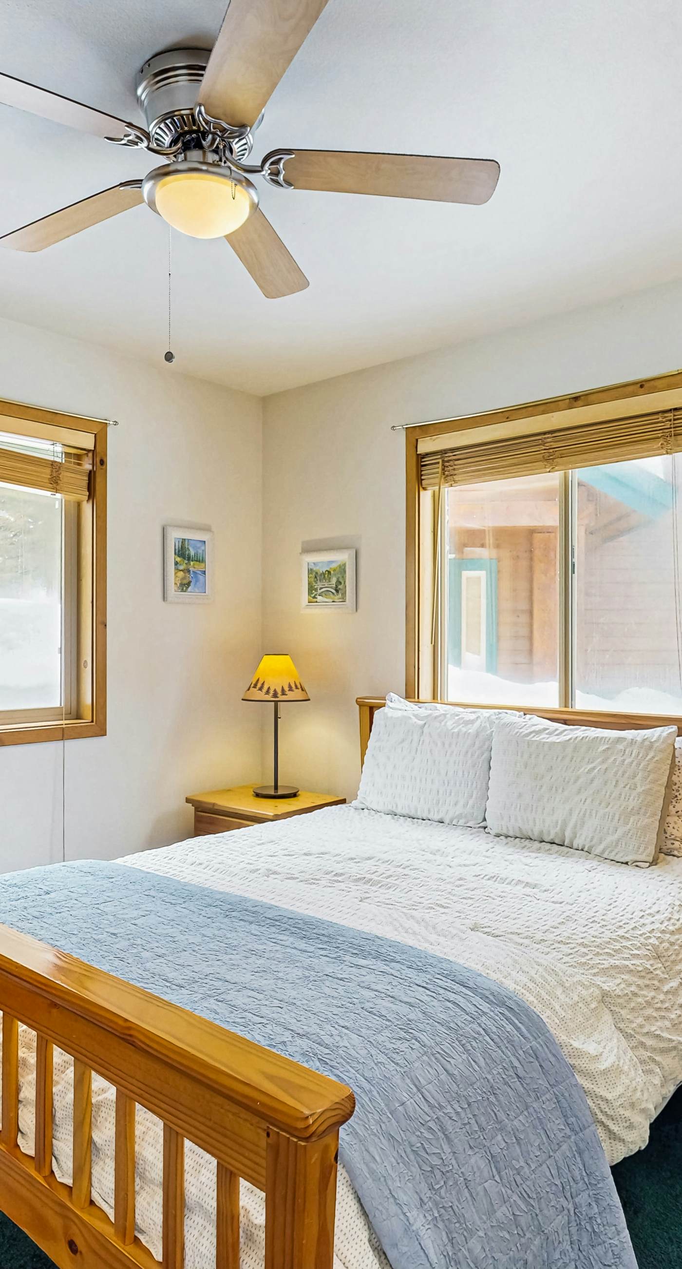 Spring Mountain Condo: Pool, Gym & Slopes