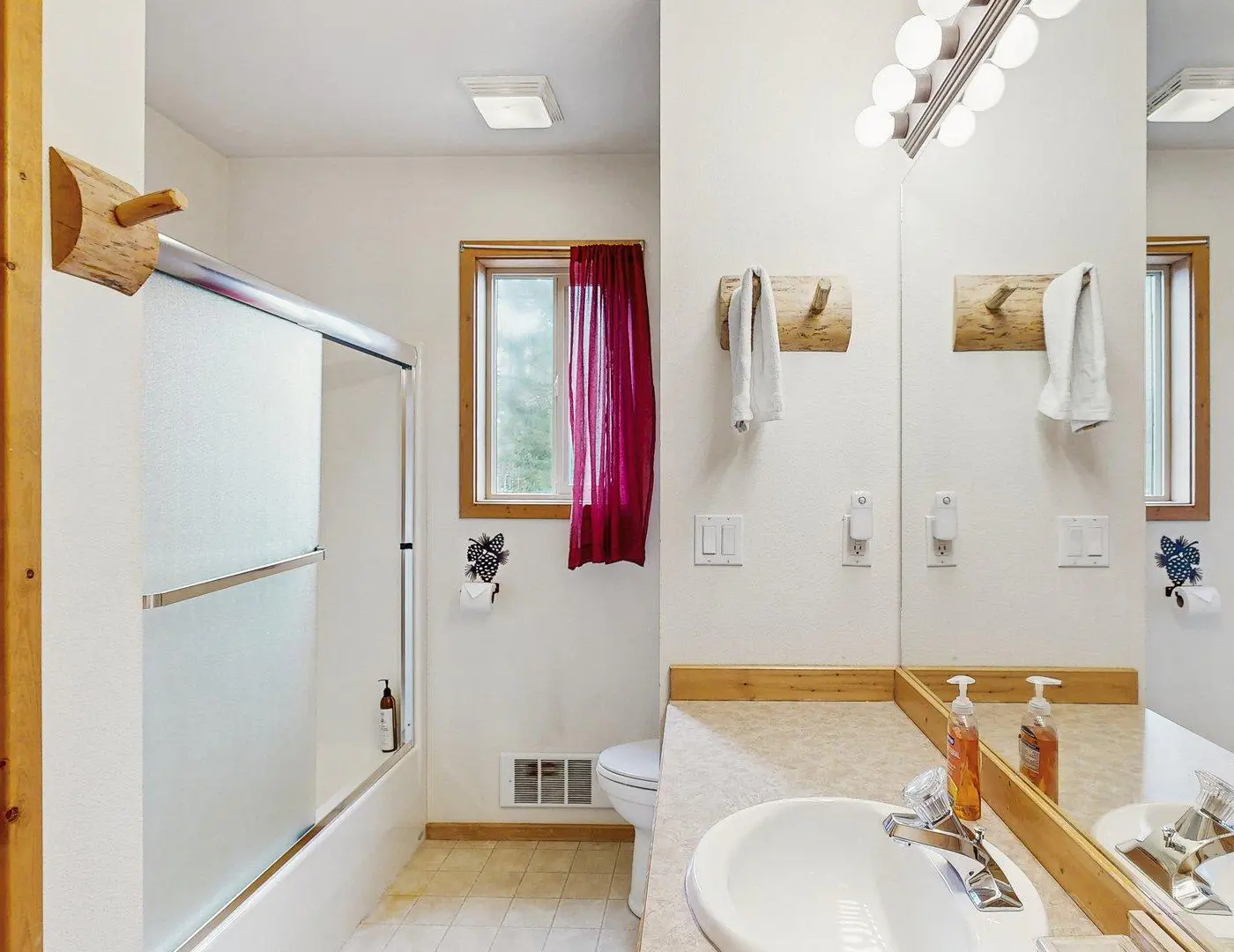 Spring Mountain Cottage | Pool, Gym, Hot Tub