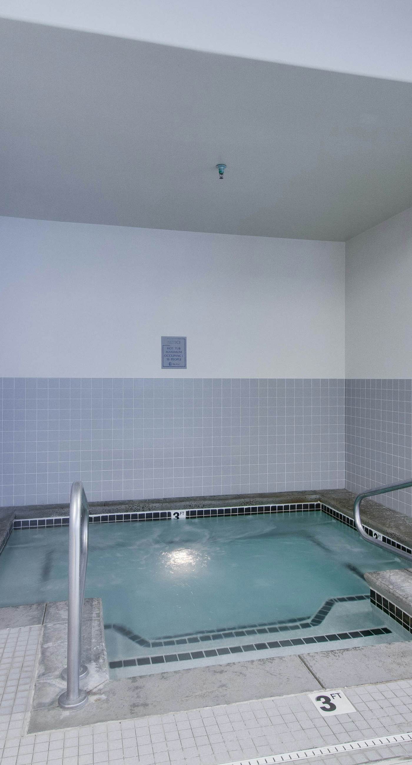 McCall Mountain Condo: Pool, Sauna & Deck