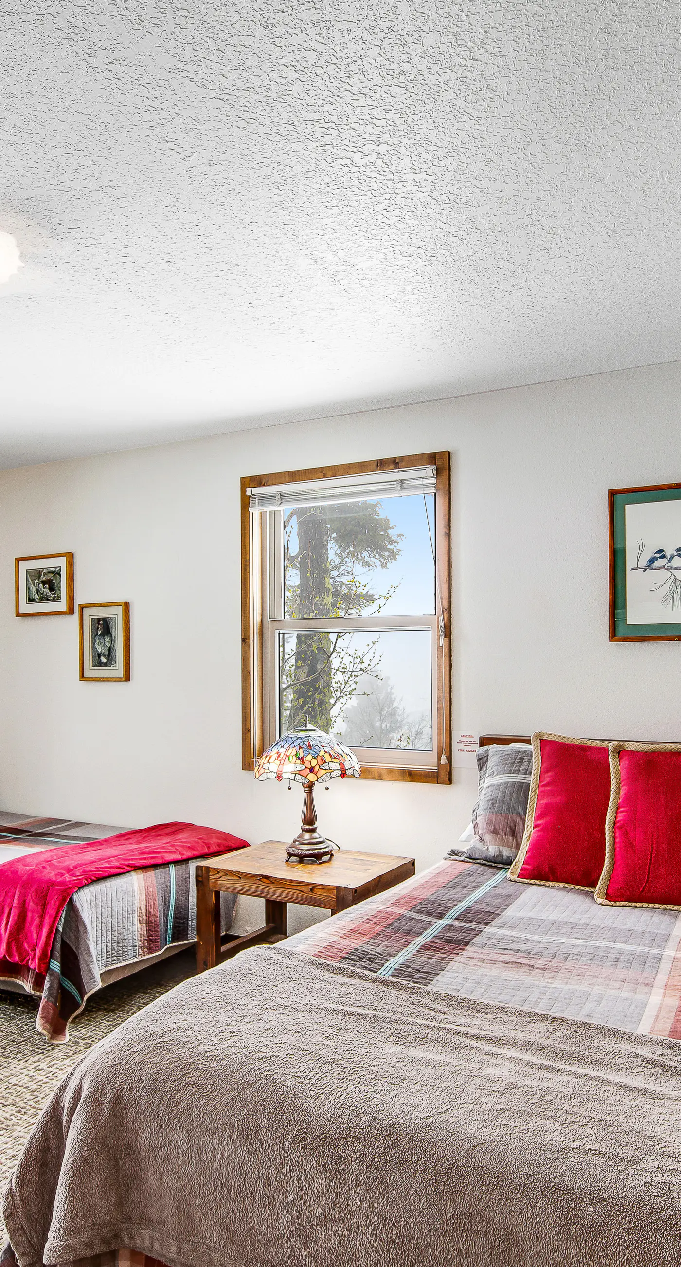 Mountain Condo: Ski Access & Sunset Deck