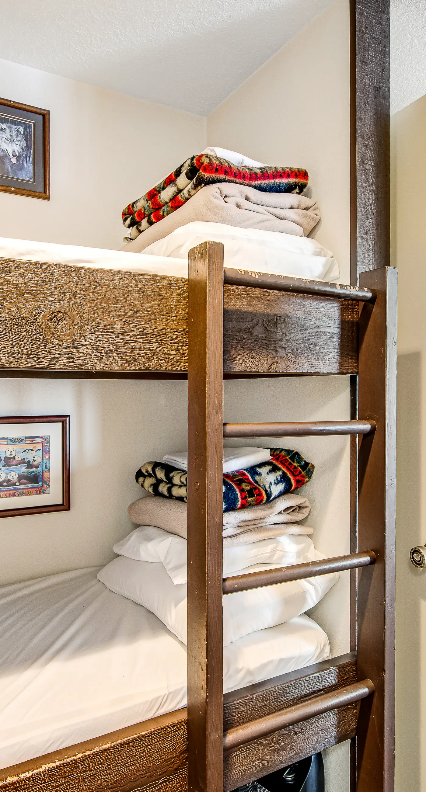 Mountain Condo: Ski Access & Sunset Deck