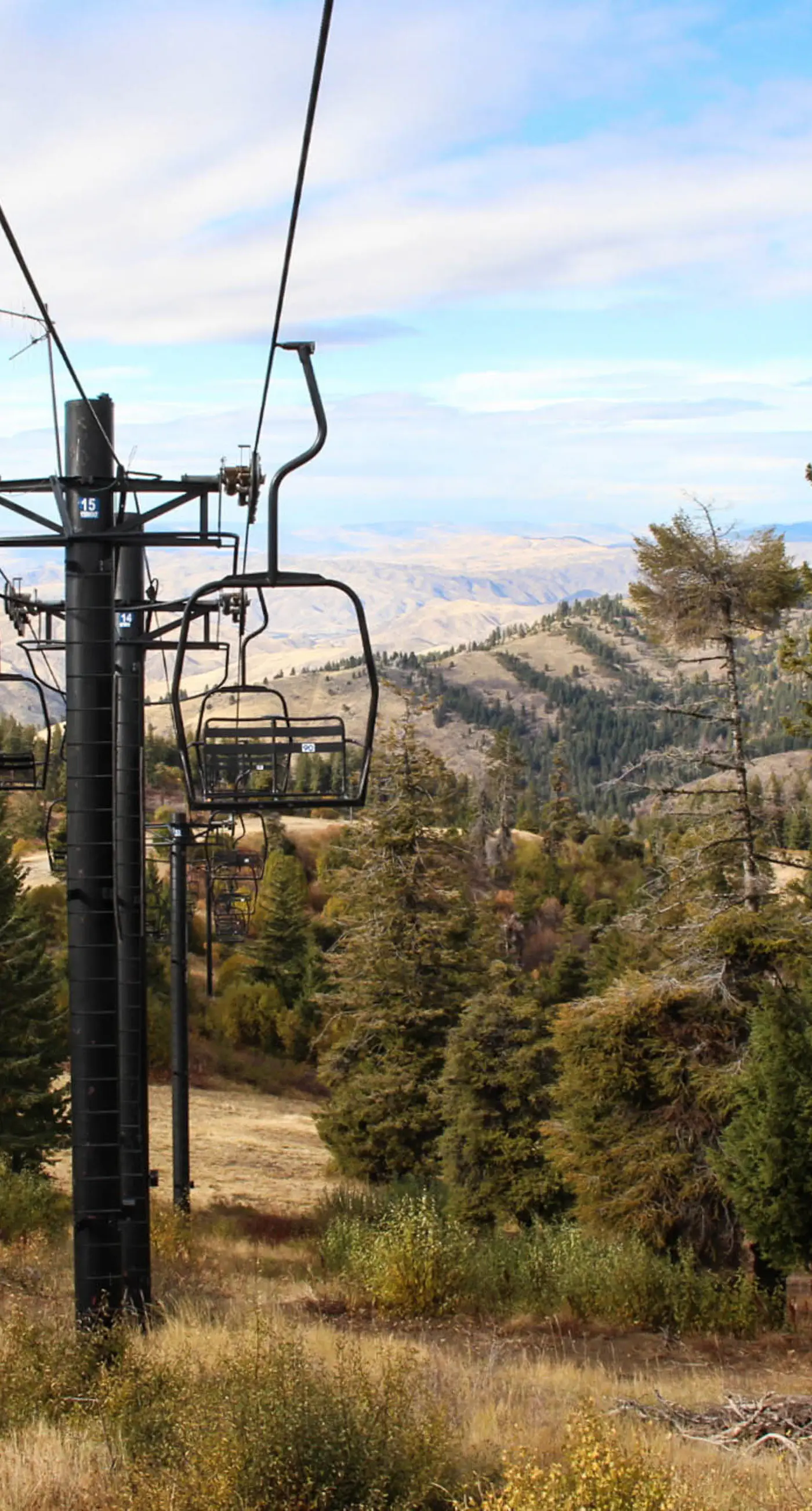 Mountain Condo: Ski Access & Sunset Deck