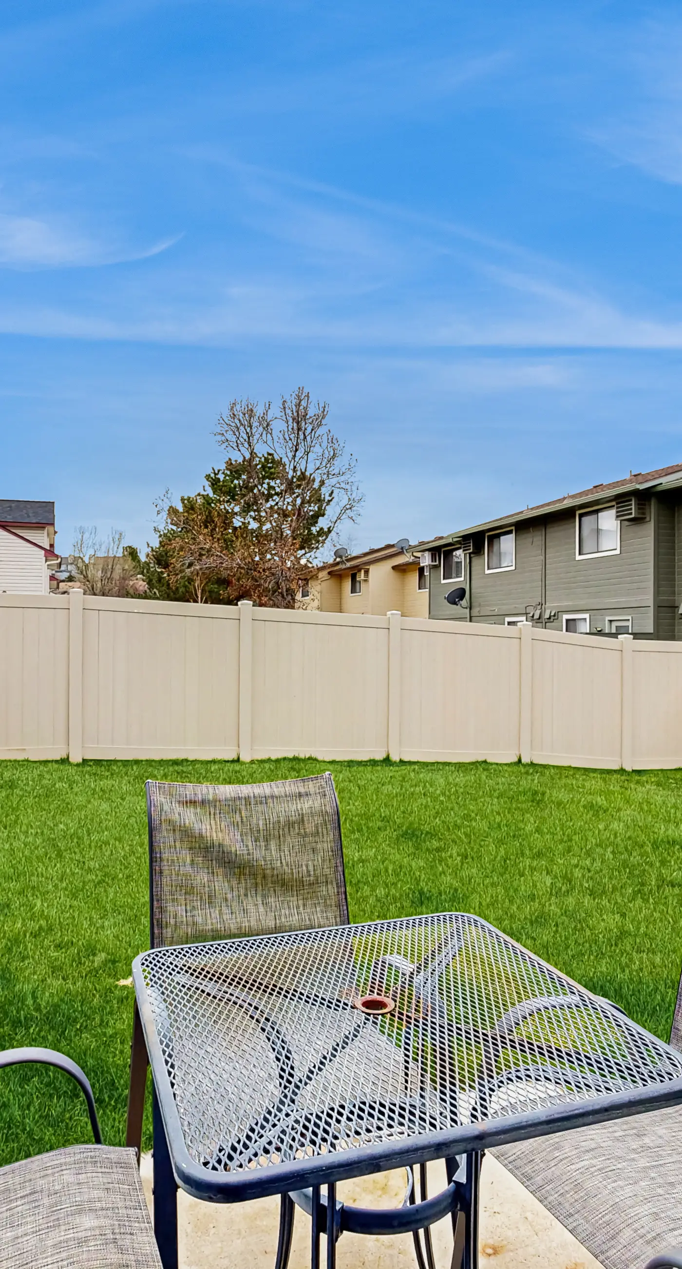 Central Boise Home: Garage, Yard & Park Access