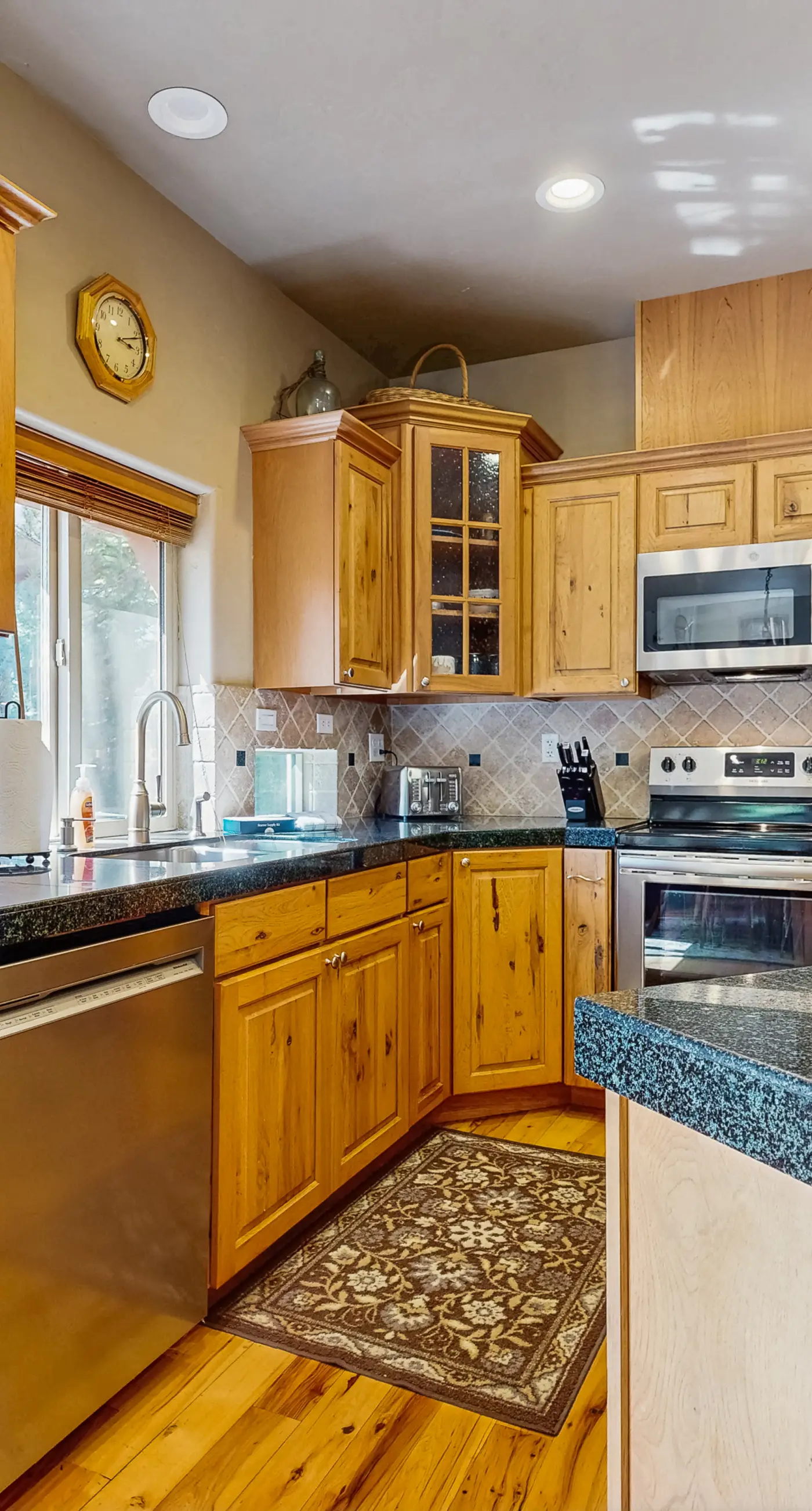 Rustic Retreat Near Lake & Golf Course