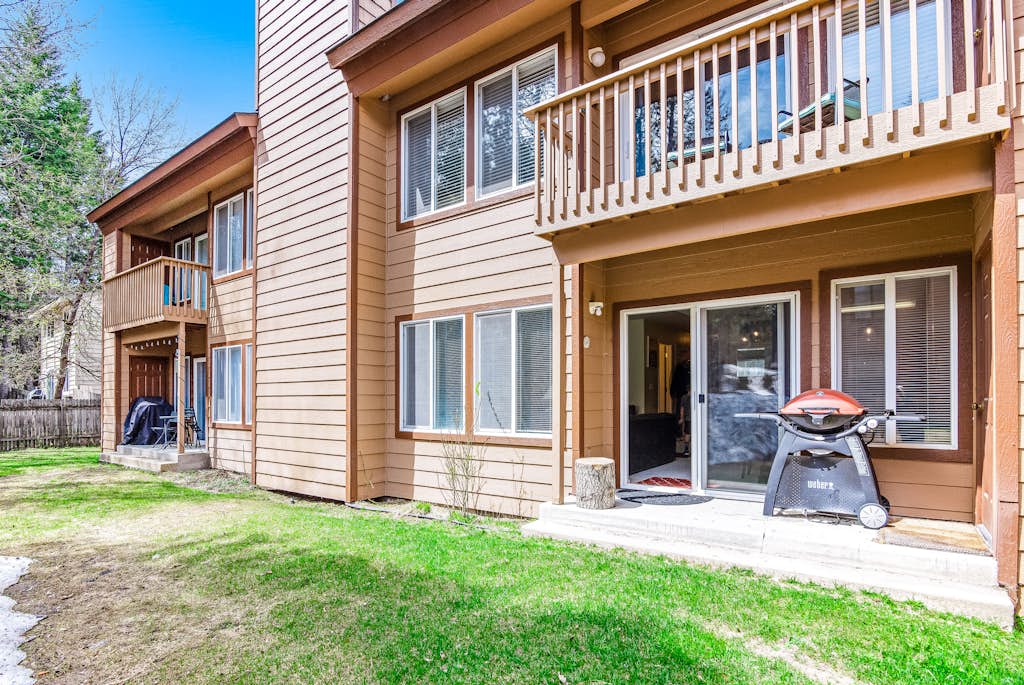 Central McCall Retreat - Pool & Tennis Courts