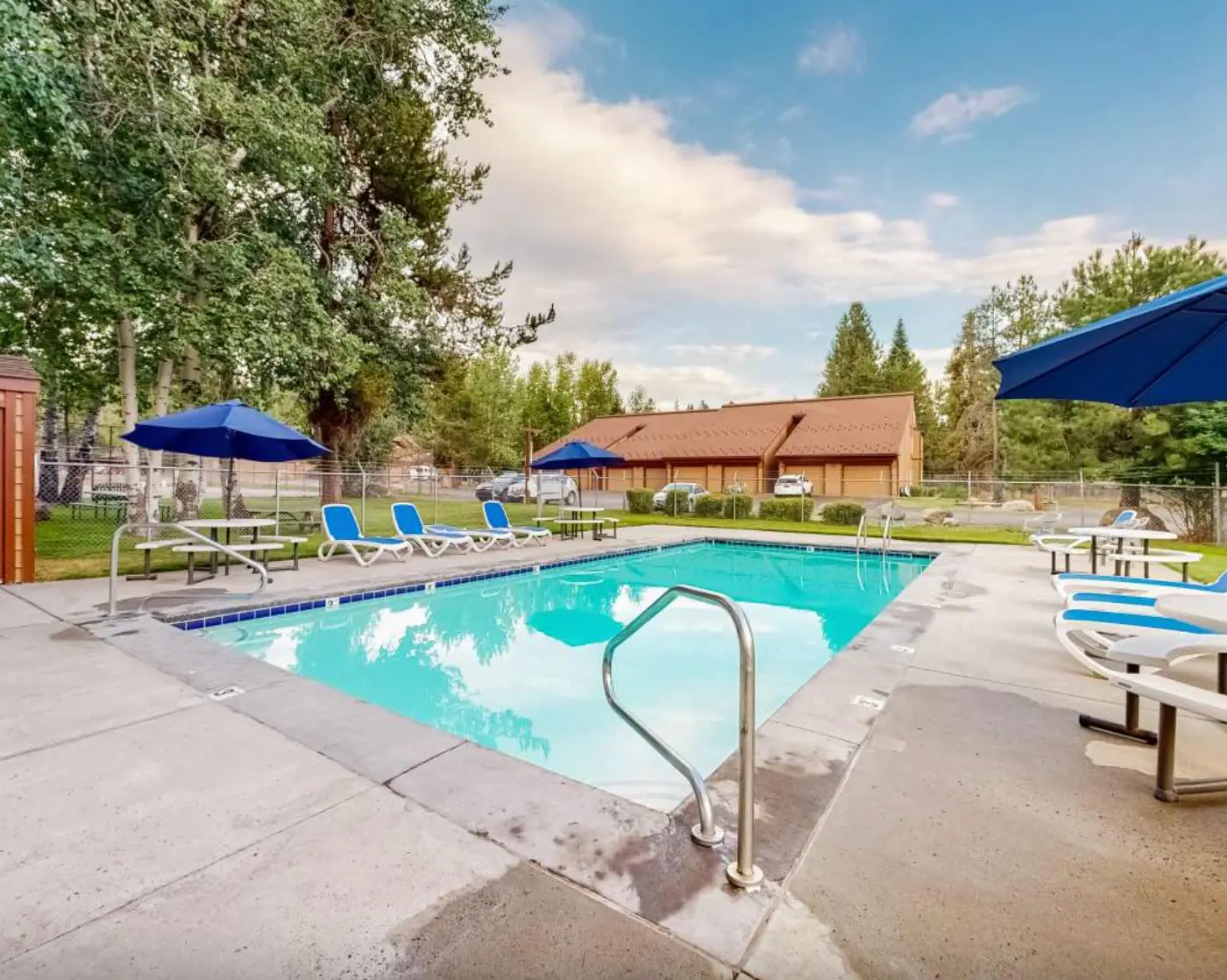 Central McCall Retreat - Pool & Tennis Courts