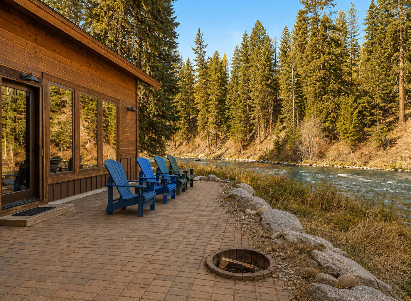 Payette Riverfront Retreat, Hot Tub, Sauna, Views 