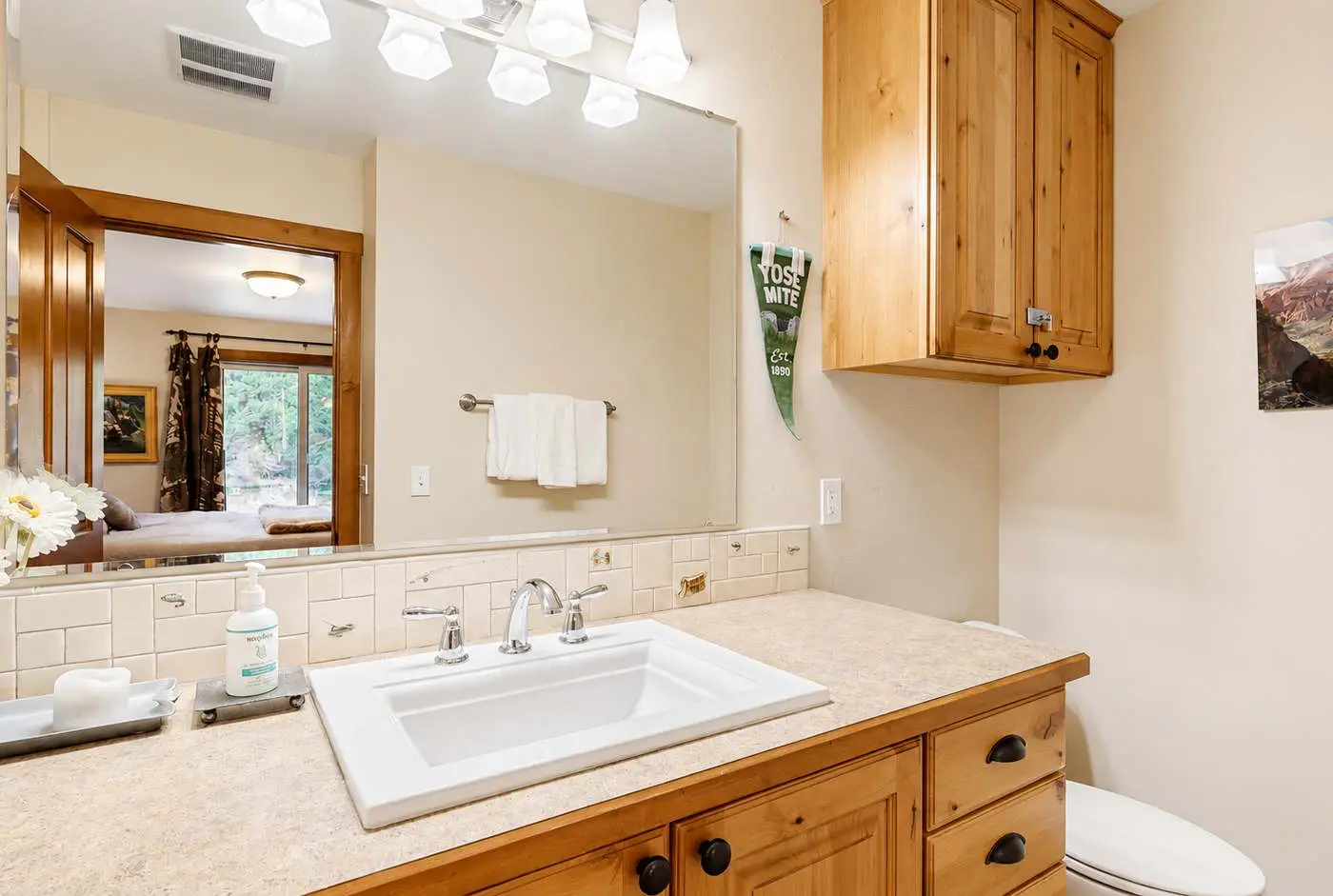 Payette Riverfront Retreat, Hot Tub, Sauna, Views 