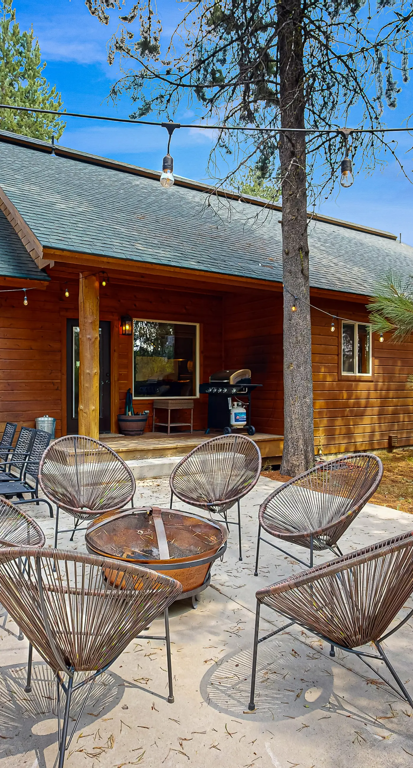 Modern Mountain Cabin 2 Miles to Downtown