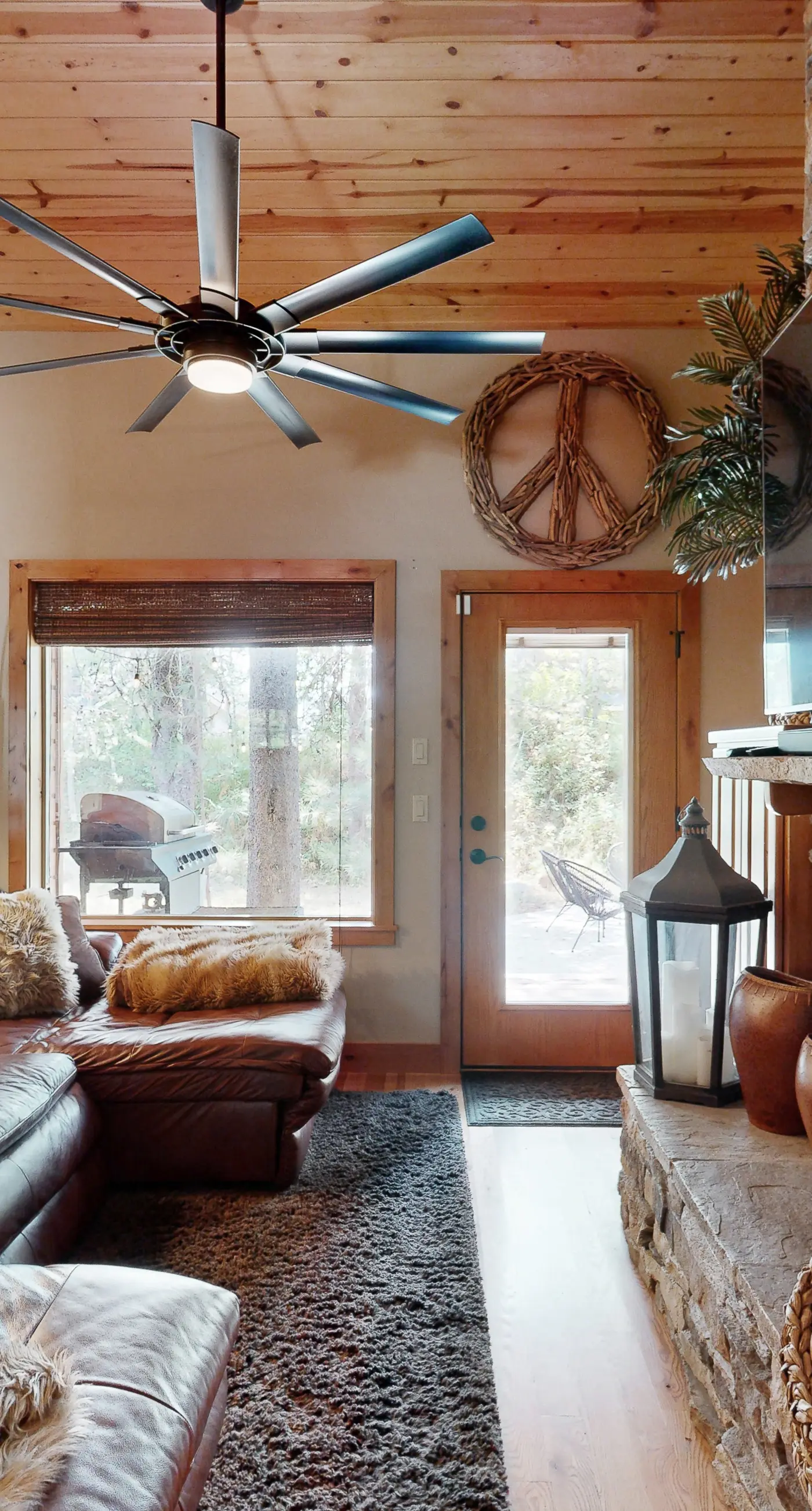 Modern Mountain Cabin 2 Miles to Downtown