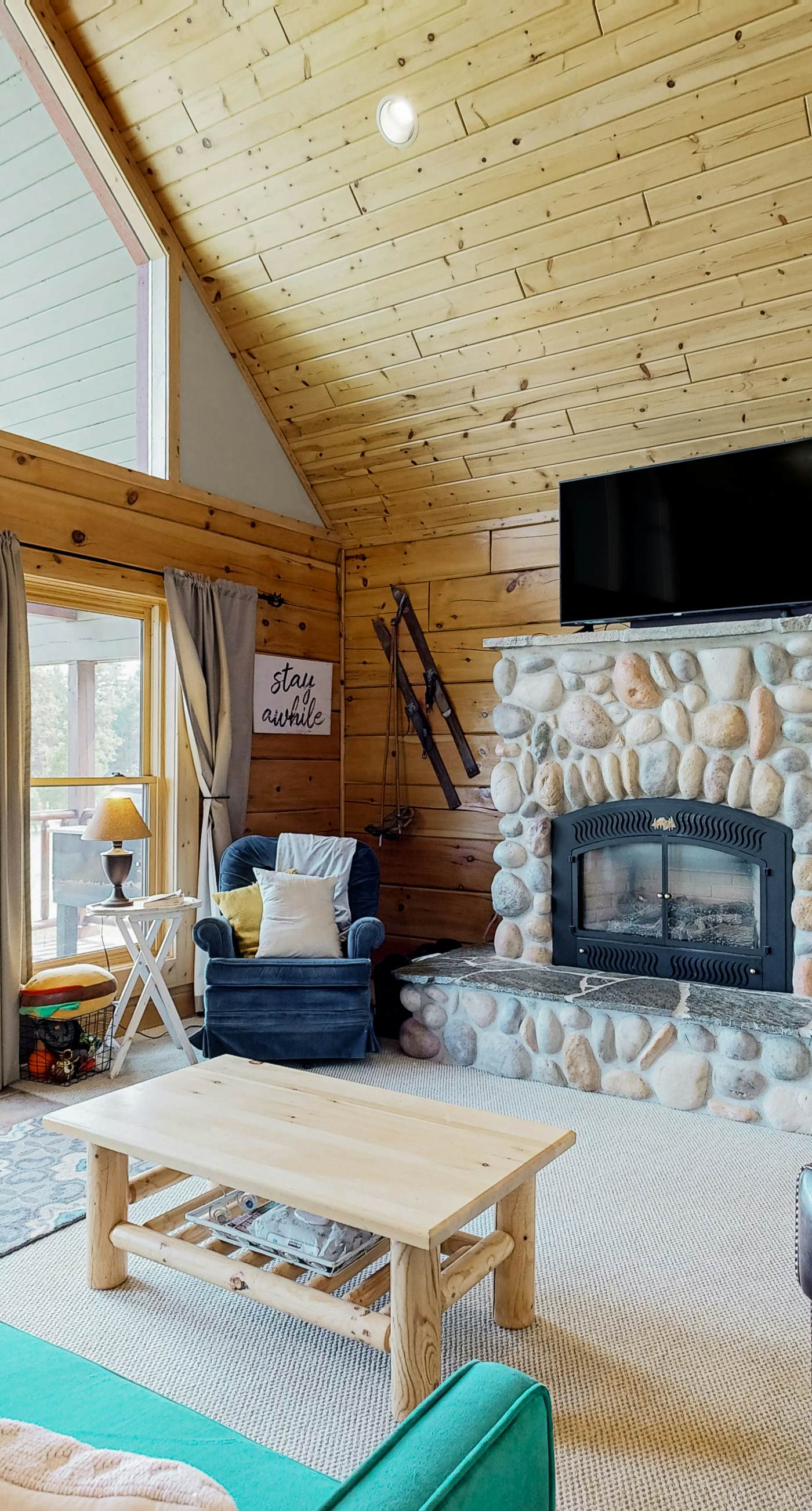 Mountain Retreat with Pool & Golf Access