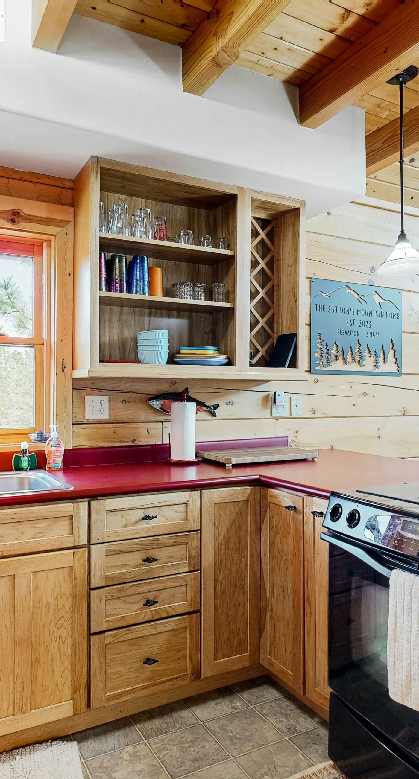 Mountain Retreat with Pool & Golf Access