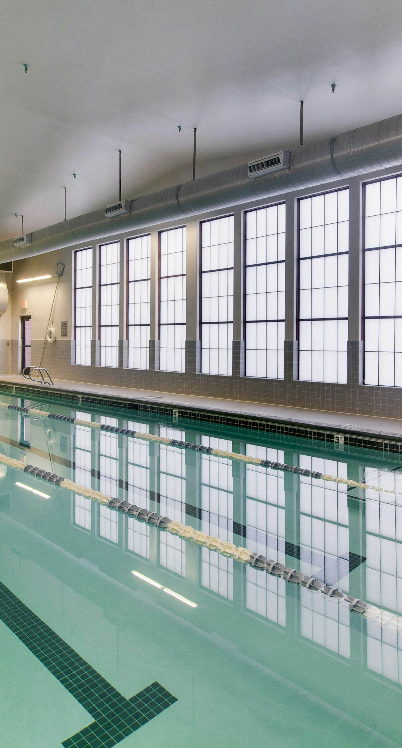 Golf Course Retreat - Pool Access & Lake Views