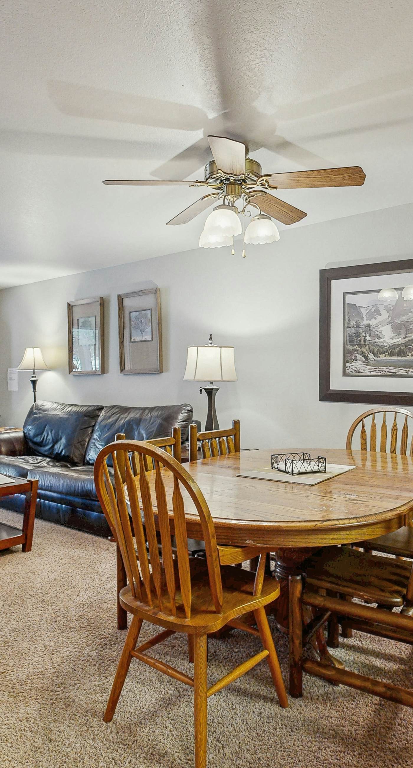 Golf Course Retreat - Pool Access & Lake Views