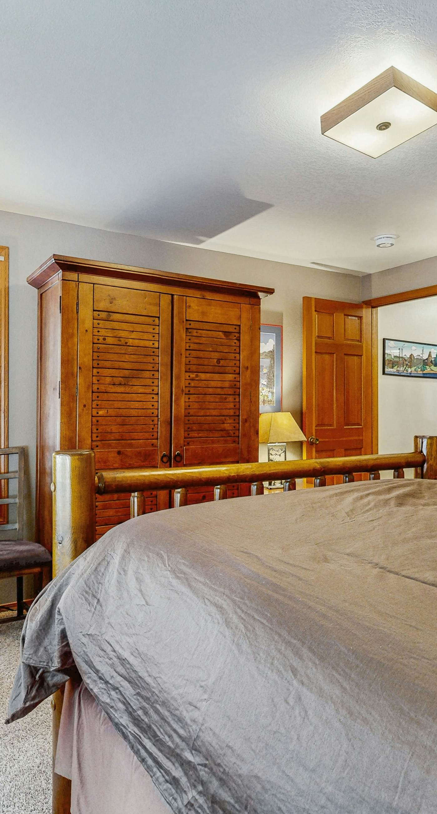 Golf Course Retreat - Pool Access & Lake Views