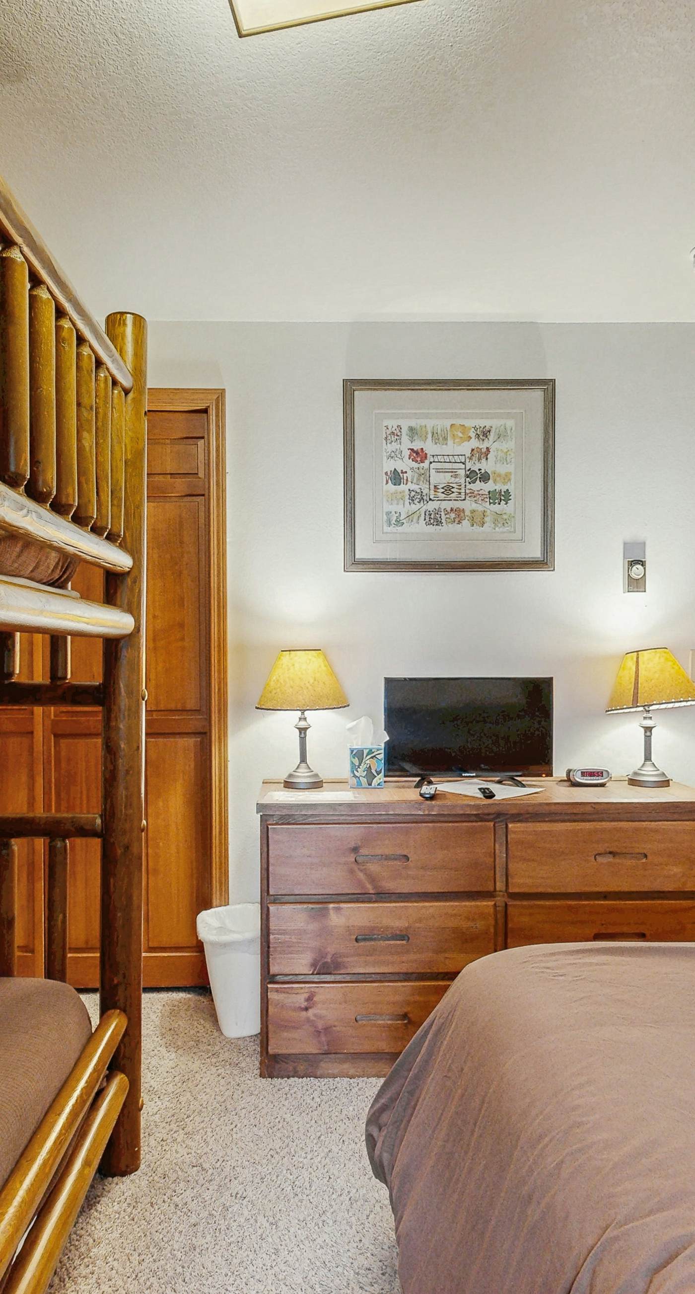 Golf Course Retreat - Pool Access & Lake Views