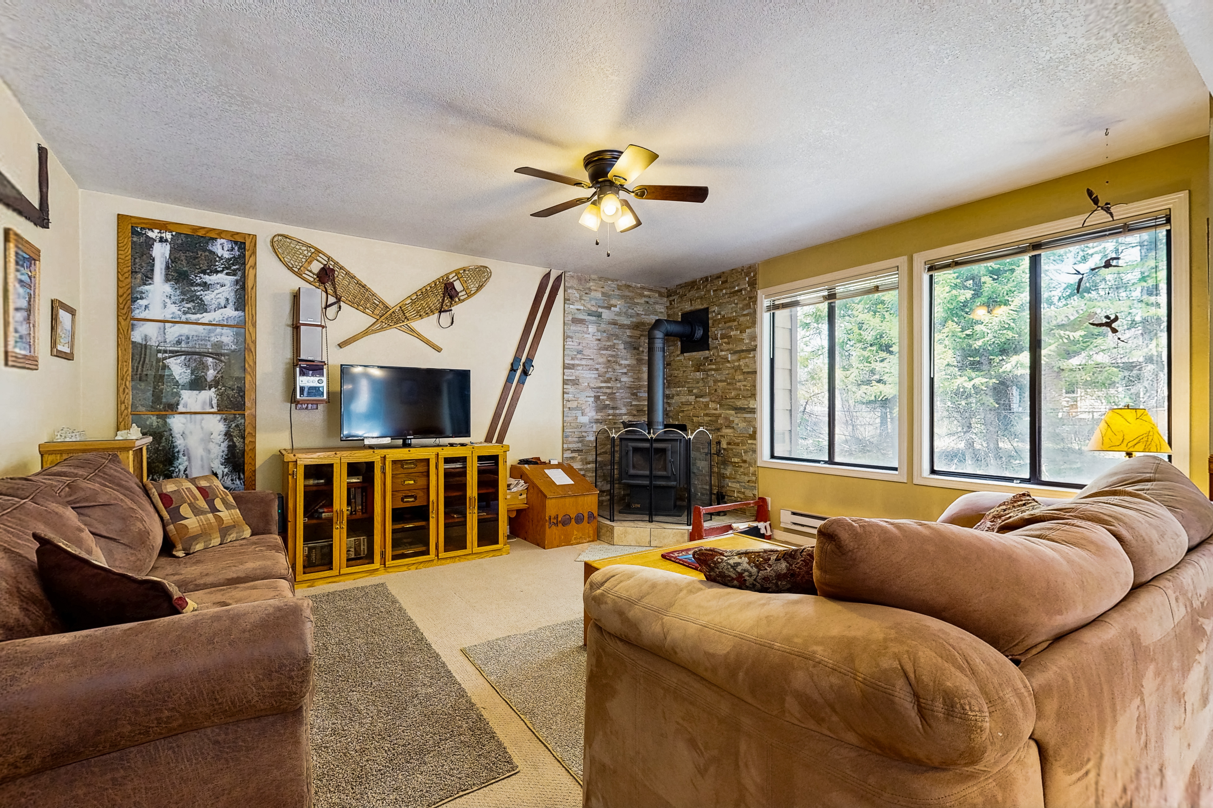 Bright McCall Retreat - Pool, Hot Tub & Fitness