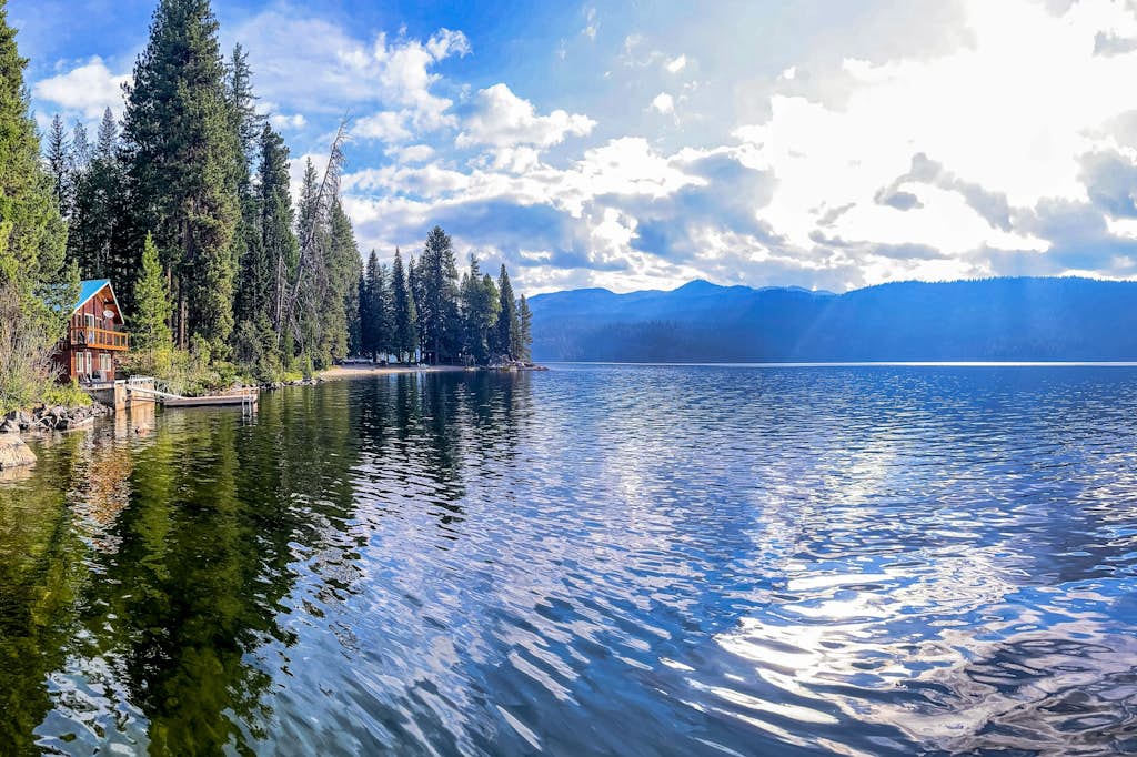 Secluded Lake Home - Dock, Deck & Beach Access