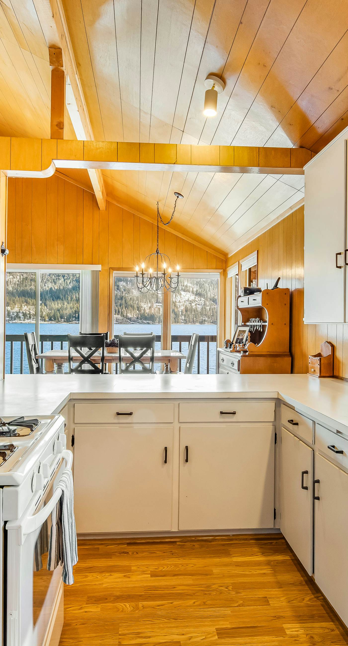 Secluded Lake Home - Dock, Deck & Beach Access