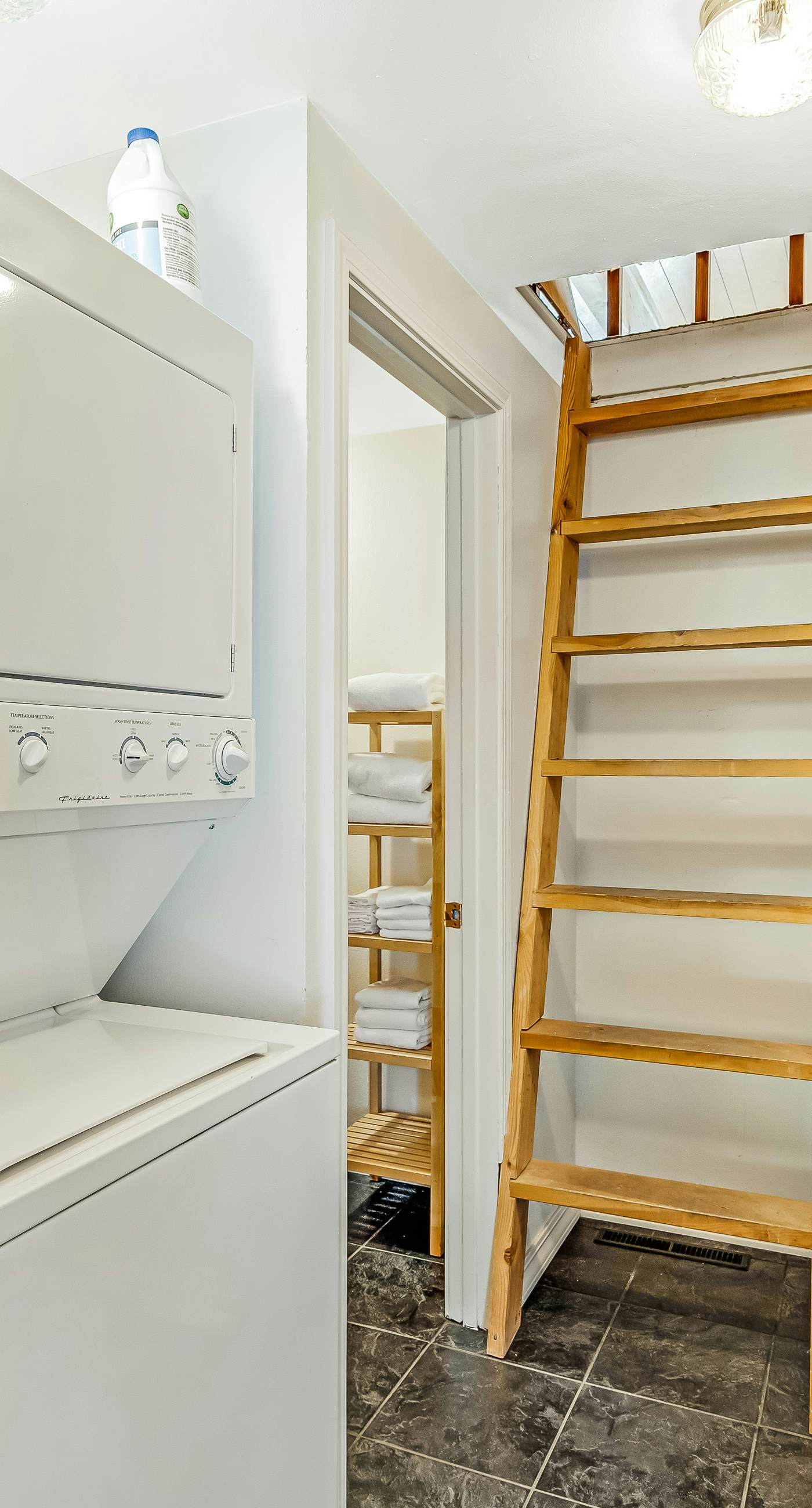 Secluded Lake Home - Dock, Deck & Beach Access