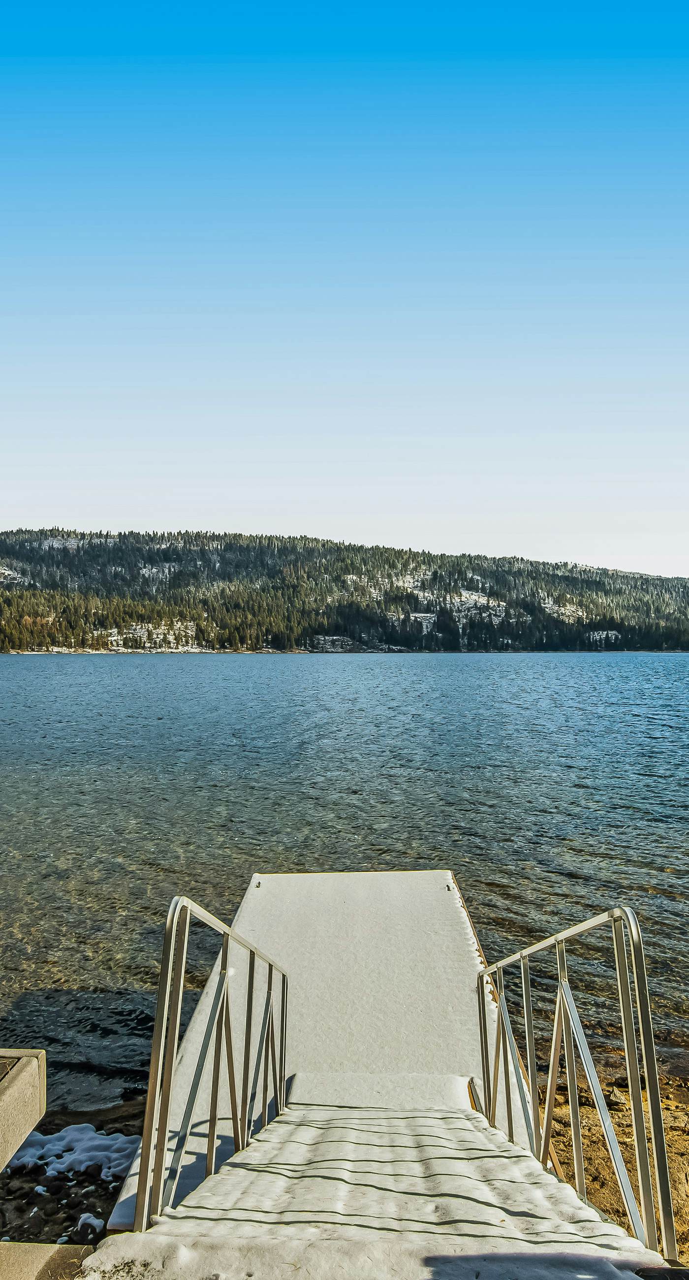 Secluded Lake Home - Dock, Deck & Beach Access