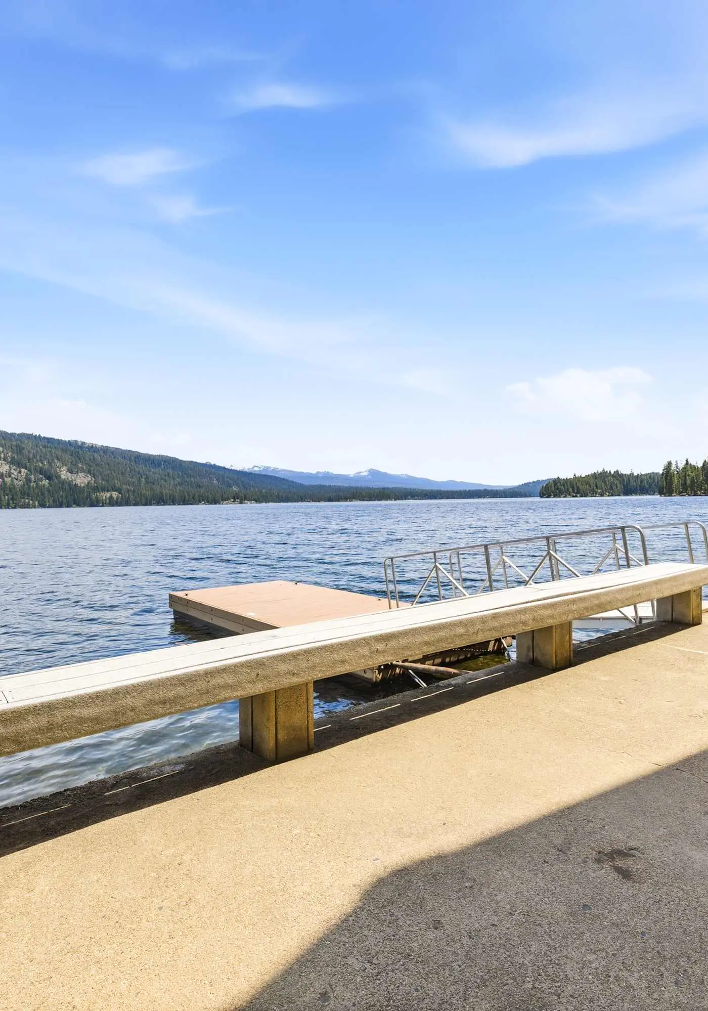 Secluded Lake Home - Dock, Deck & Beach Access