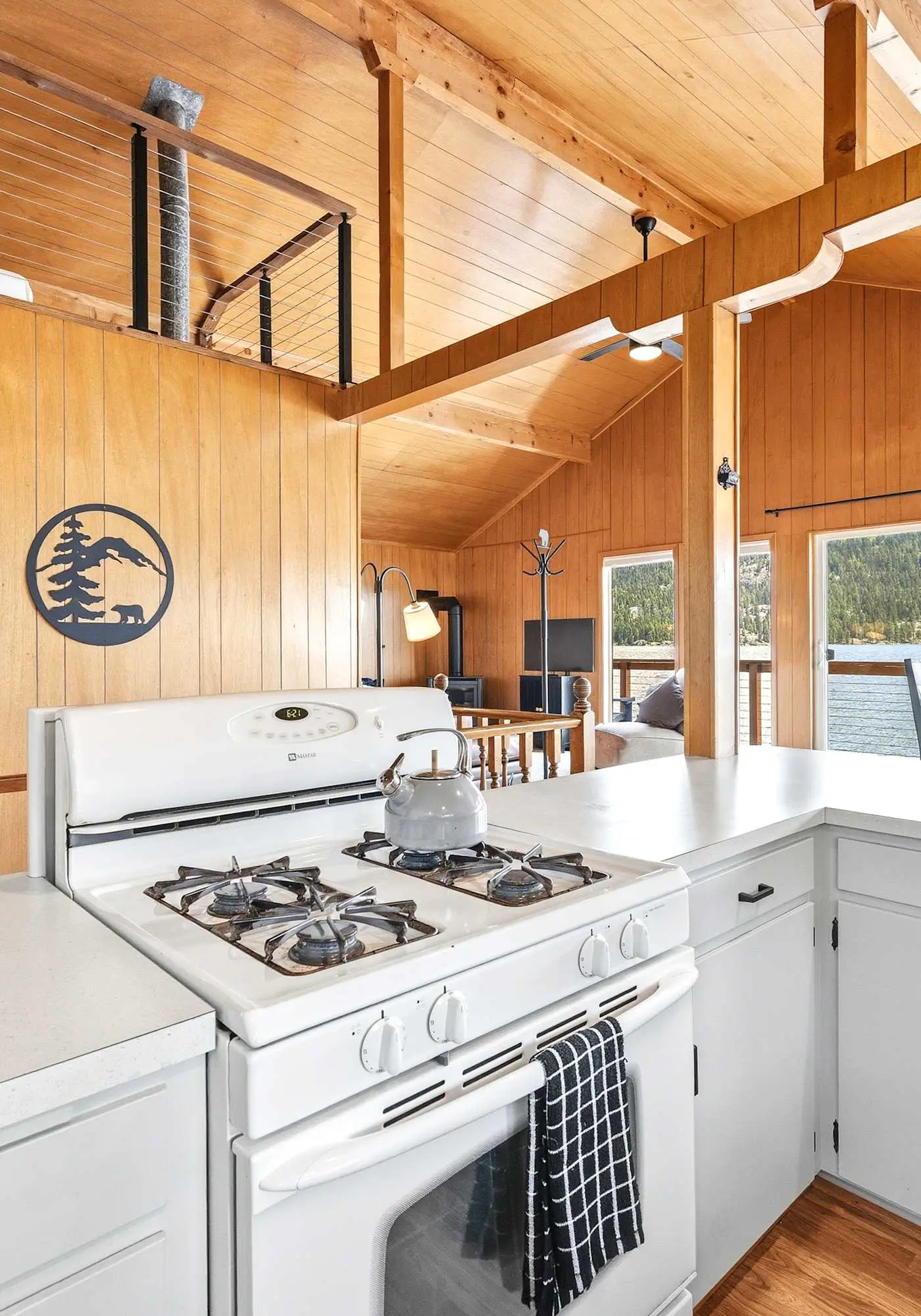 Secluded Lake Home - Dock, Deck & Beach Access