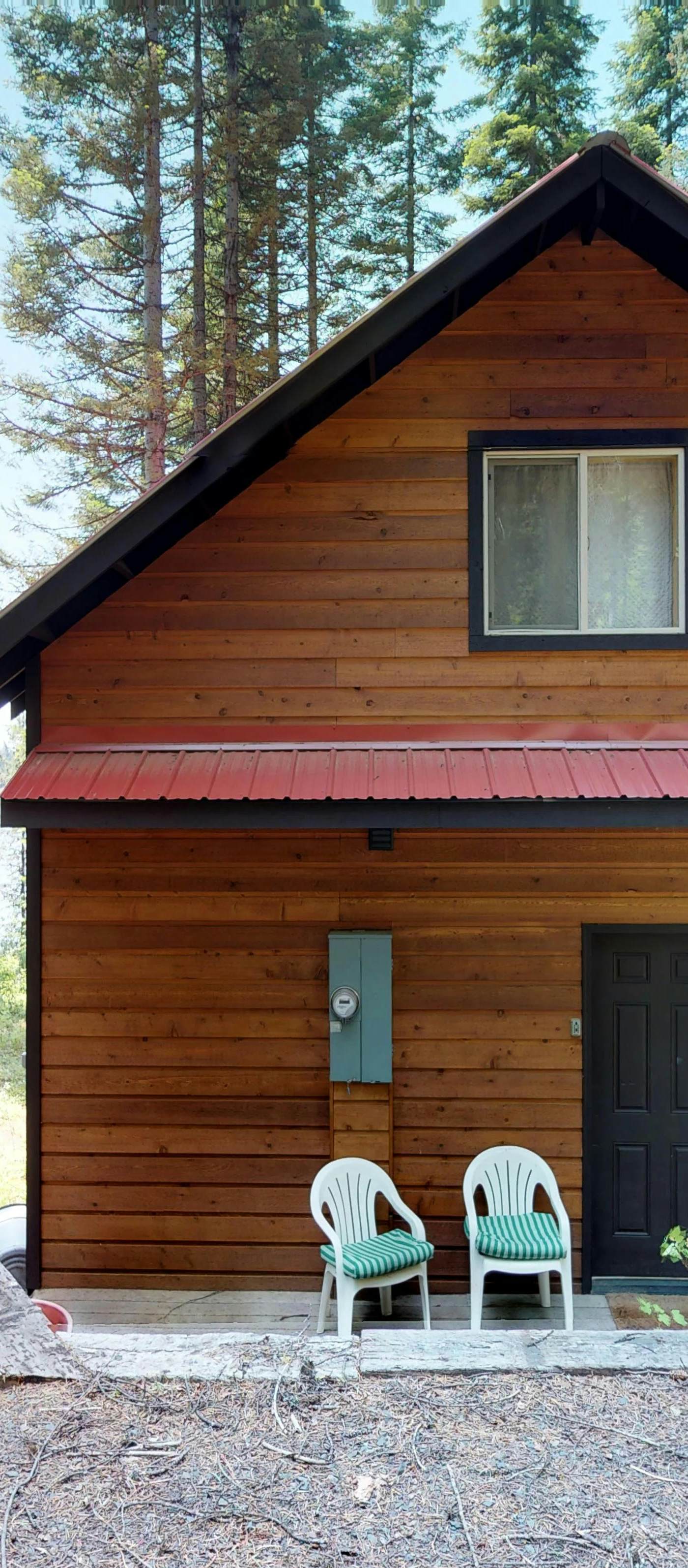 Rustic Lake House - Private Dock & Deck
